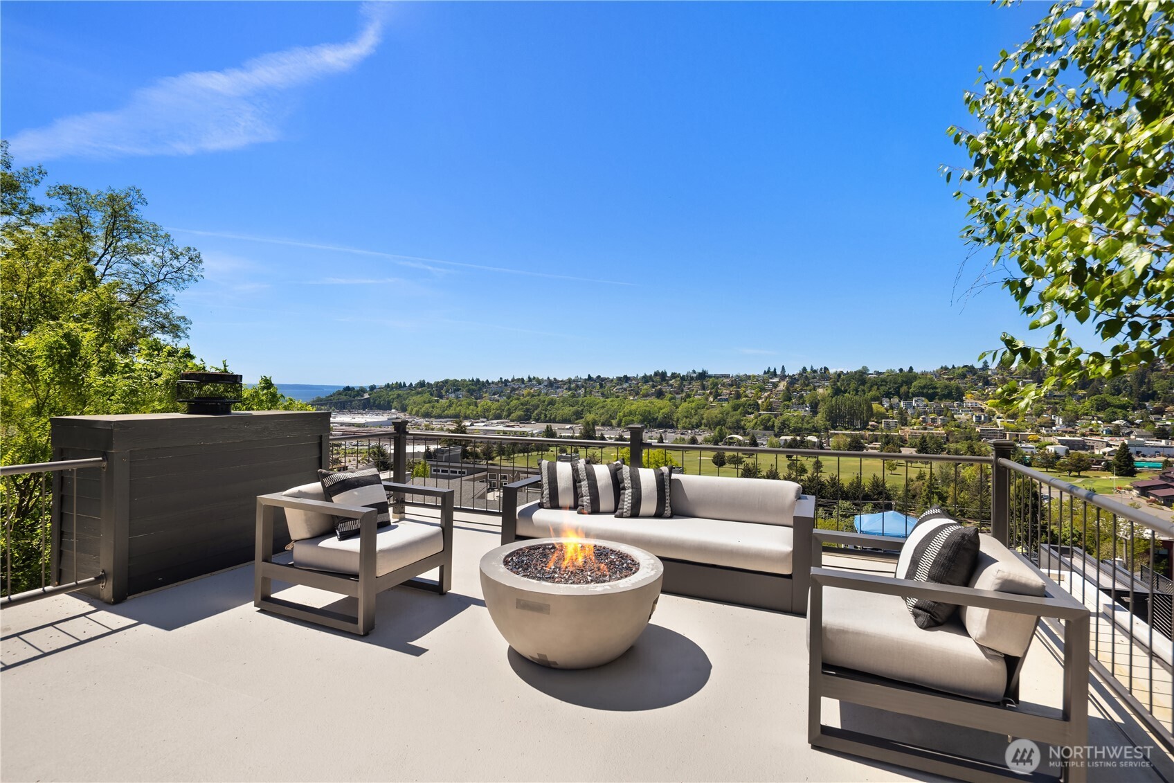 2601 13th Avenue W