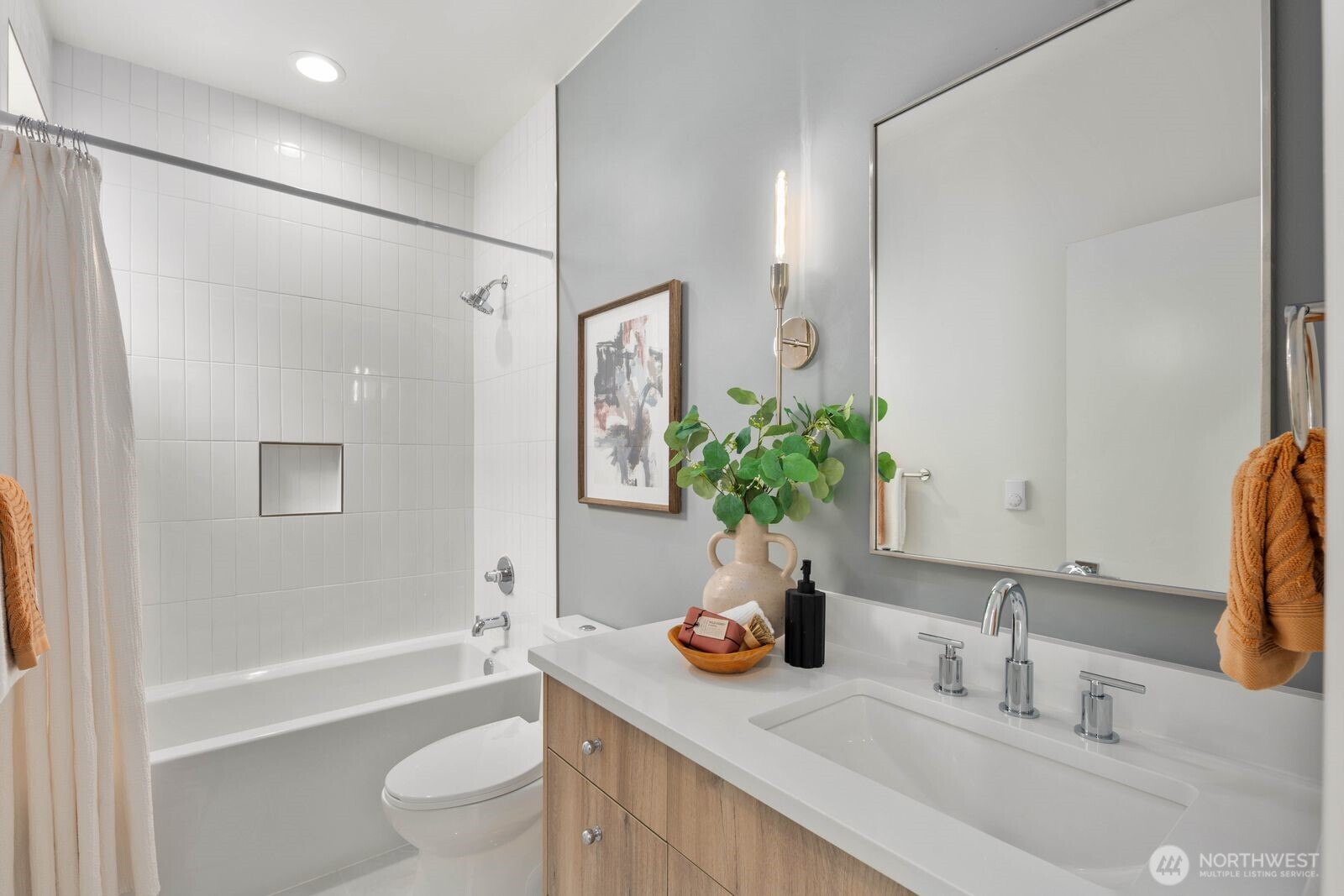 825 NE 105th Street
