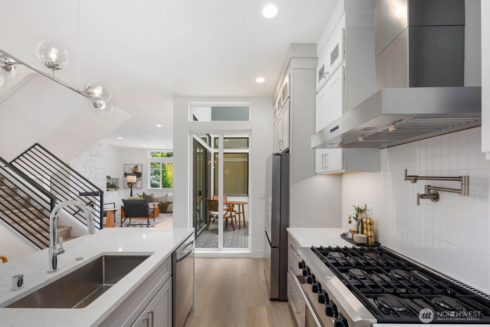 825 NE 105th Street