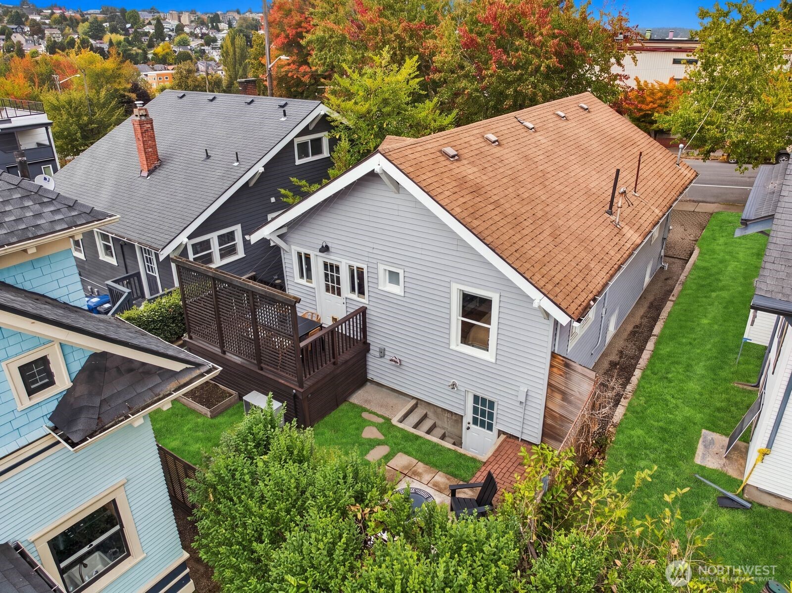 3005 E Union Street
