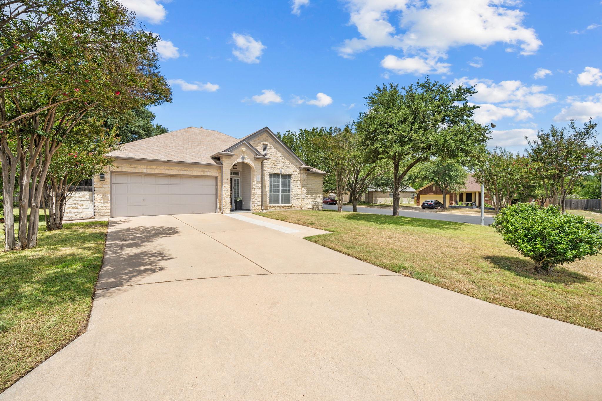 1600 Viki Lynn CT