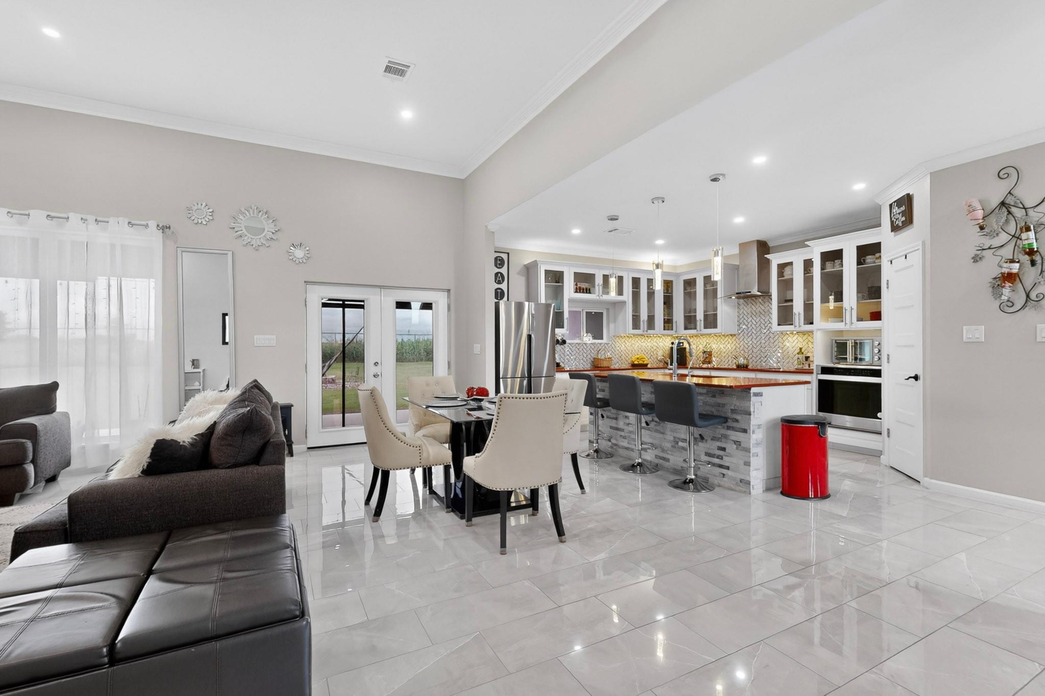 1001 County Road 394