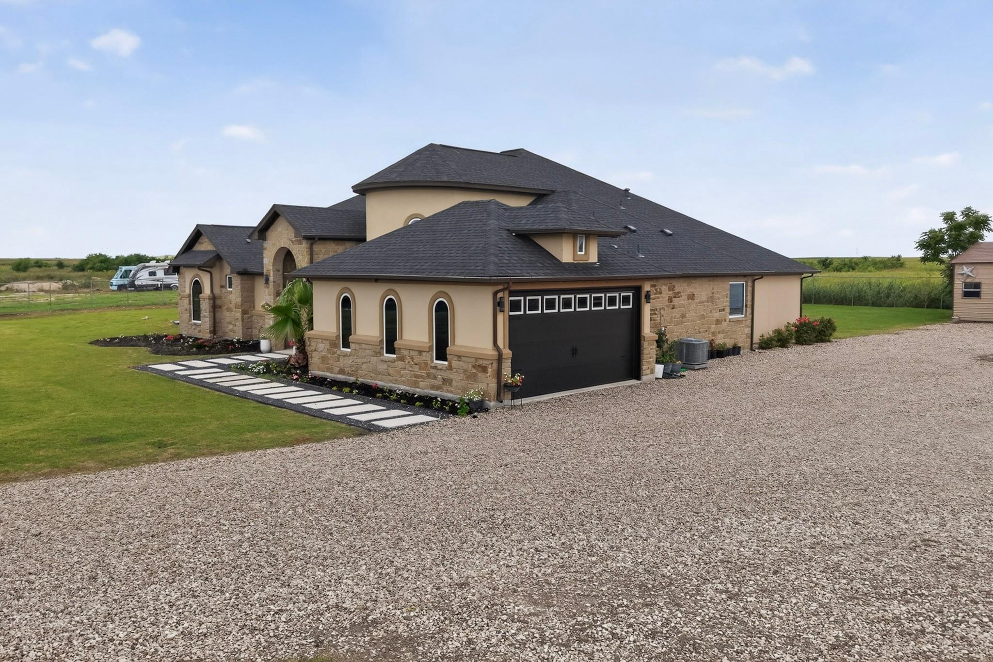 1001 County Road 394