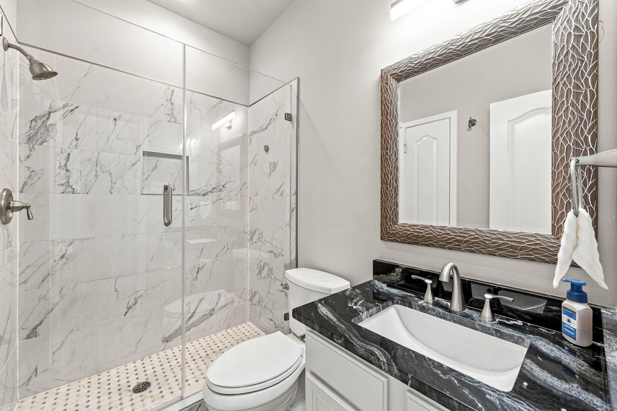 1600 Viki Lynn CT
