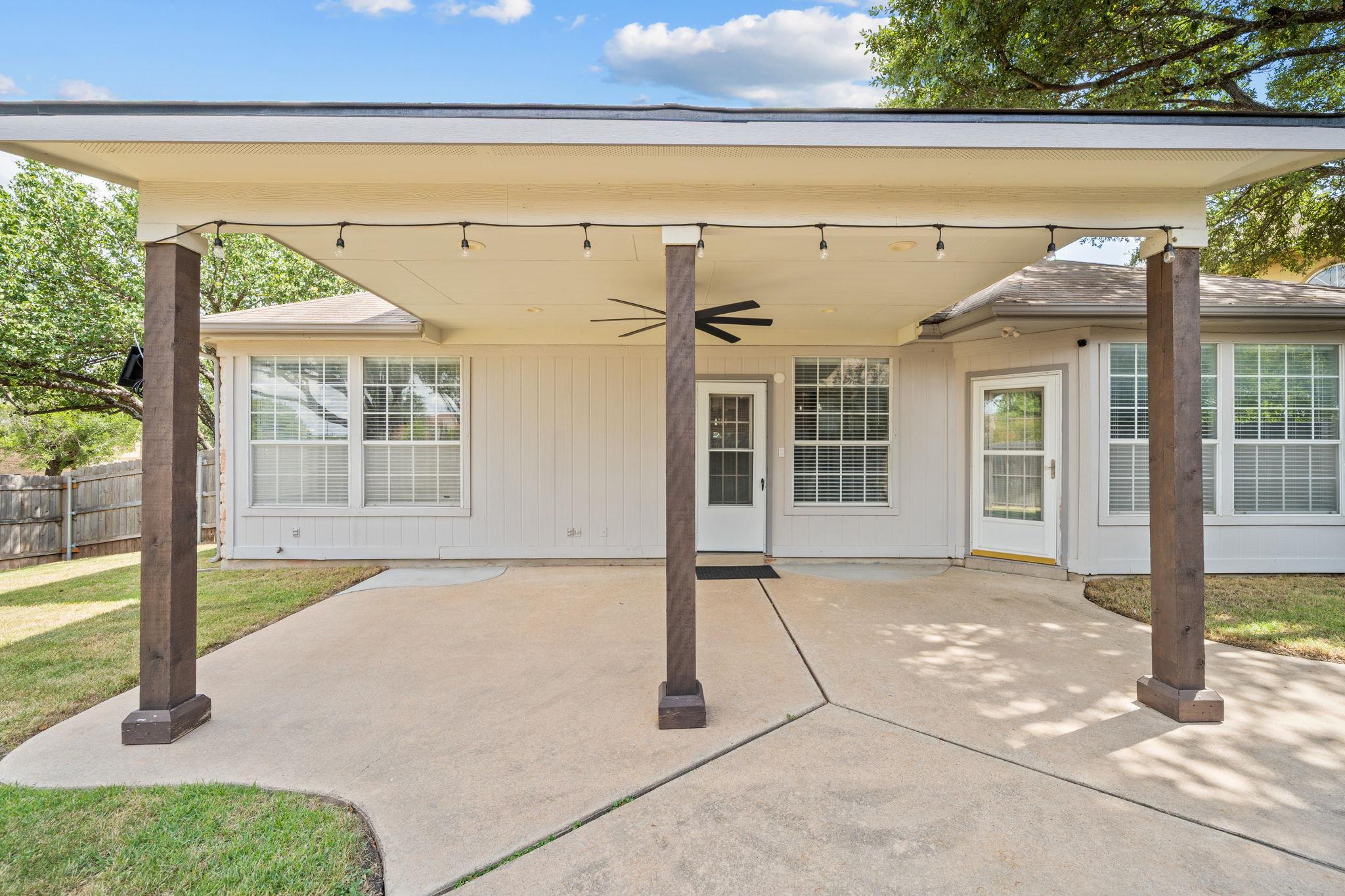 1600 Viki Lynn CT