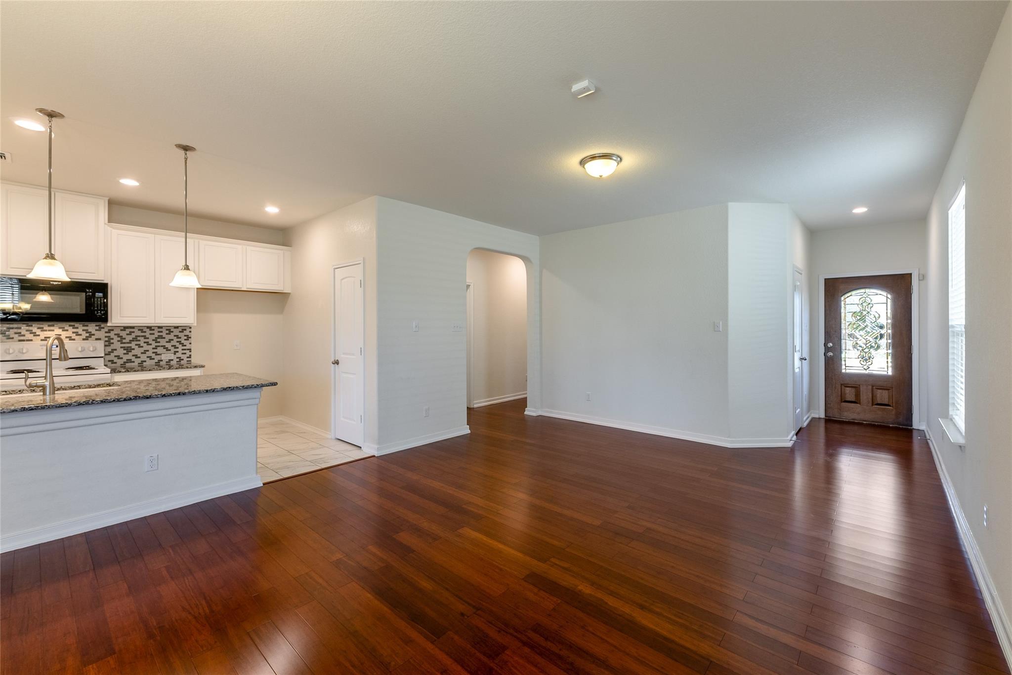 2950 E Old Settlers BLVD # 82
