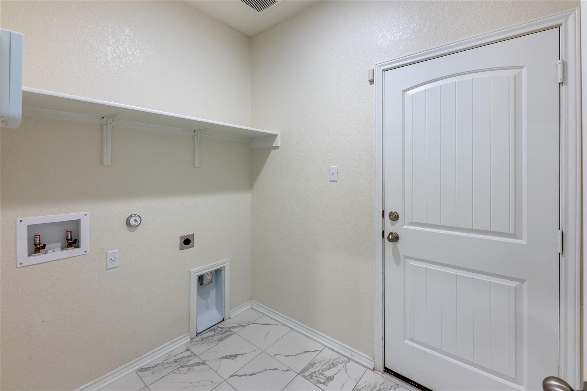 2950 E Old Settlers BLVD # 82