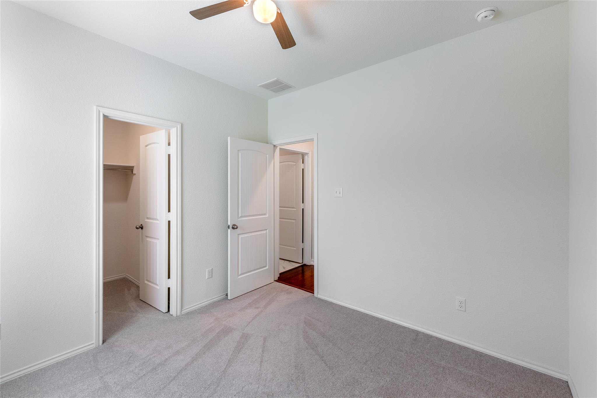 2950 E Old Settlers BLVD # 82