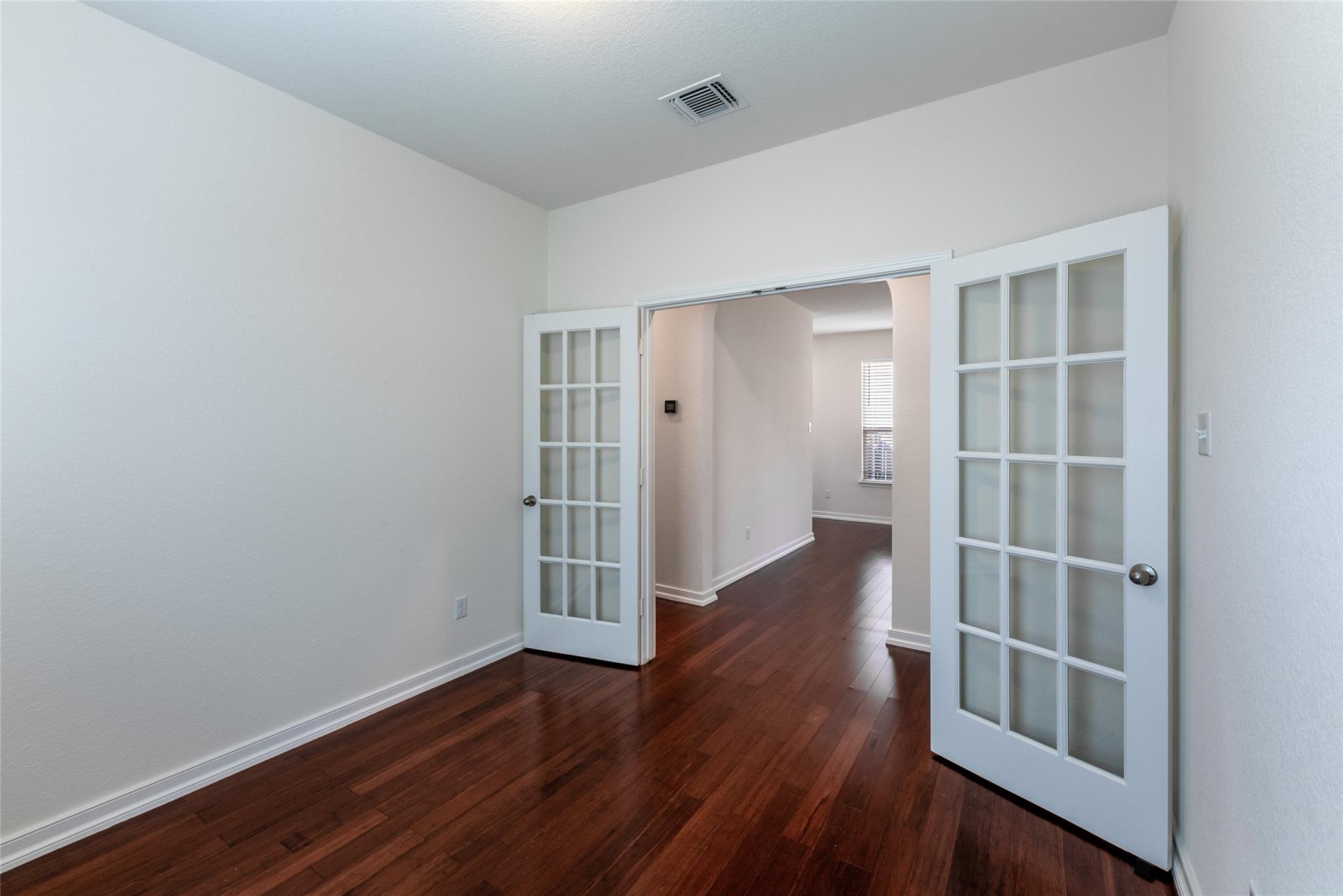 2950 E Old Settlers BLVD # 82