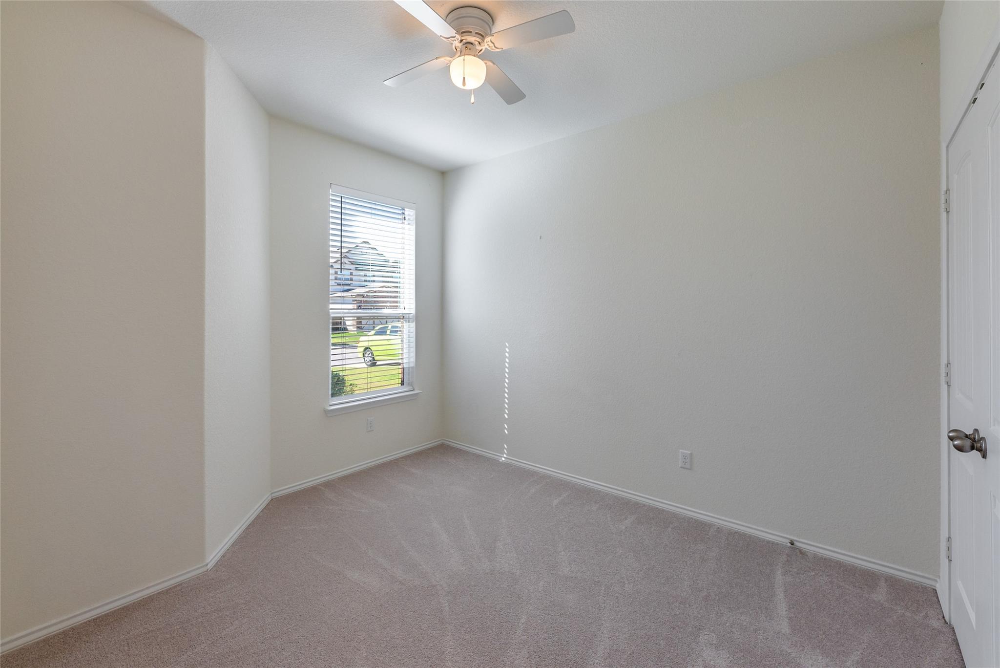 2950 E Old Settlers BLVD # 82