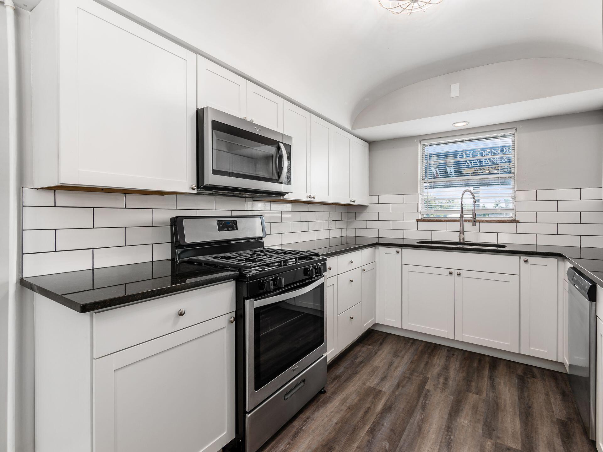 5596 N High Street, 5602