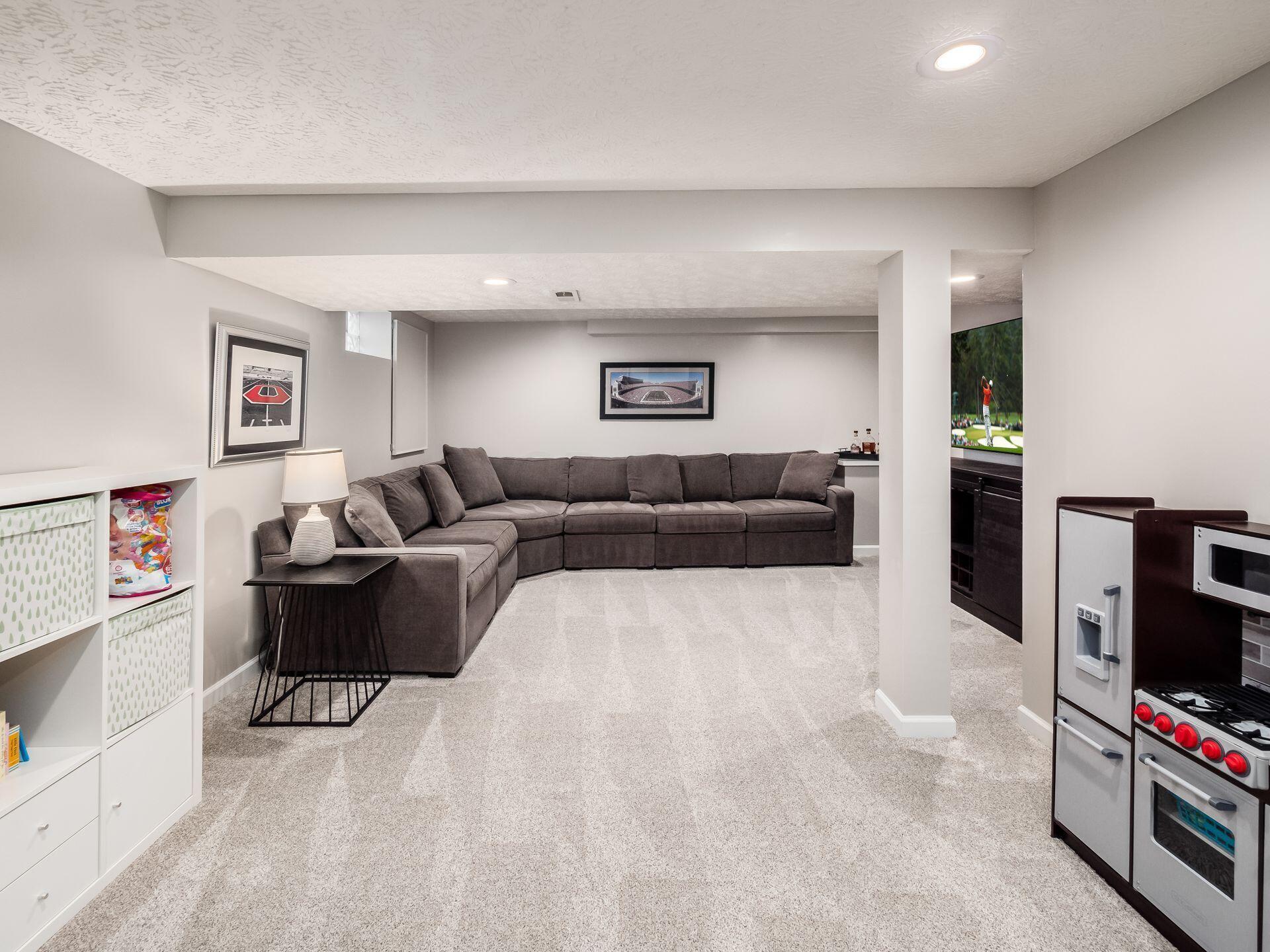 2476 Limestone Way
