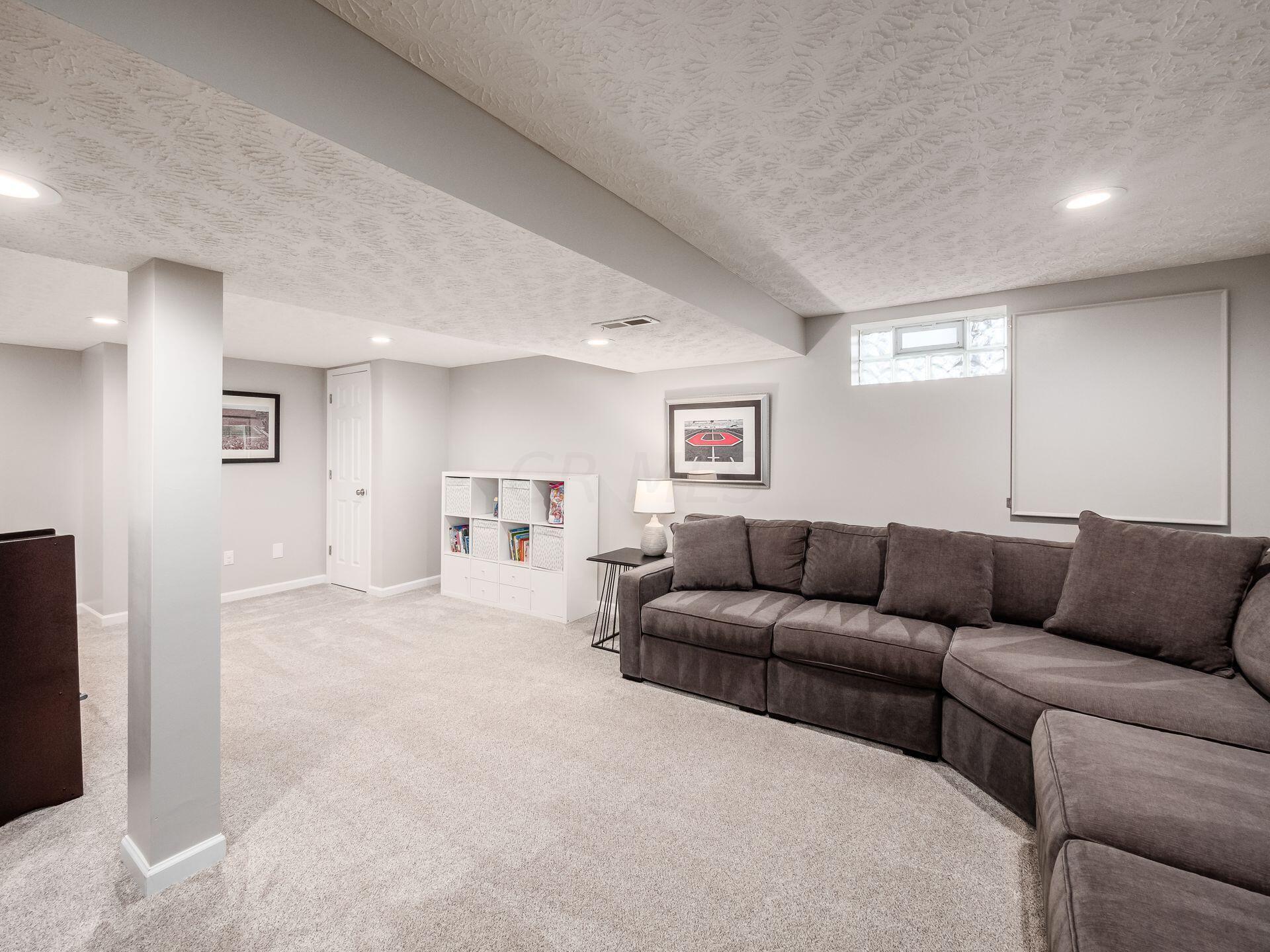 2476 Limestone Way