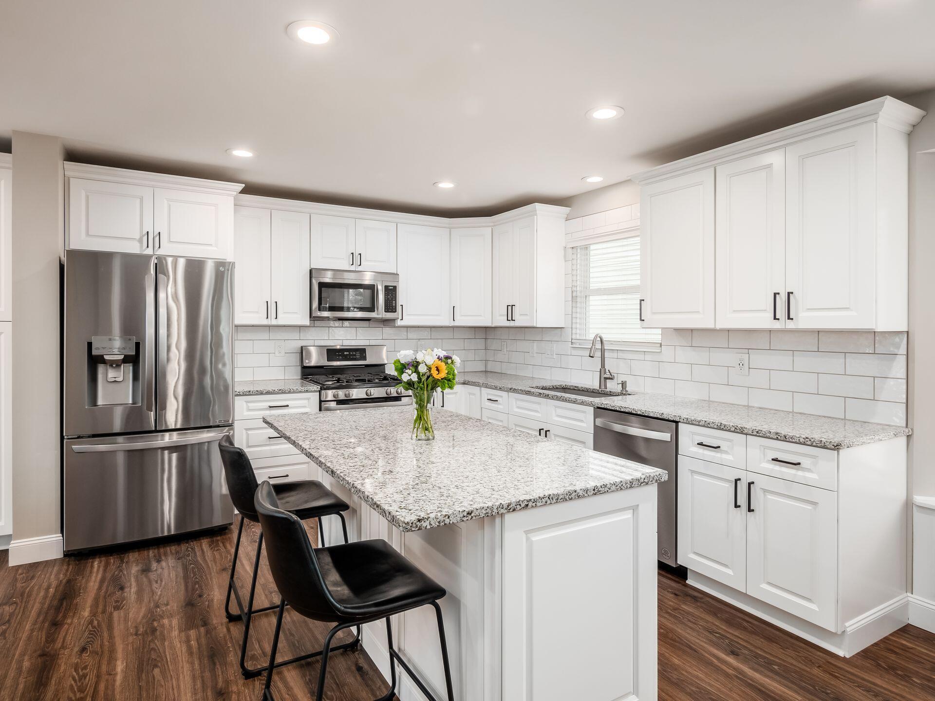 2476 Limestone Way