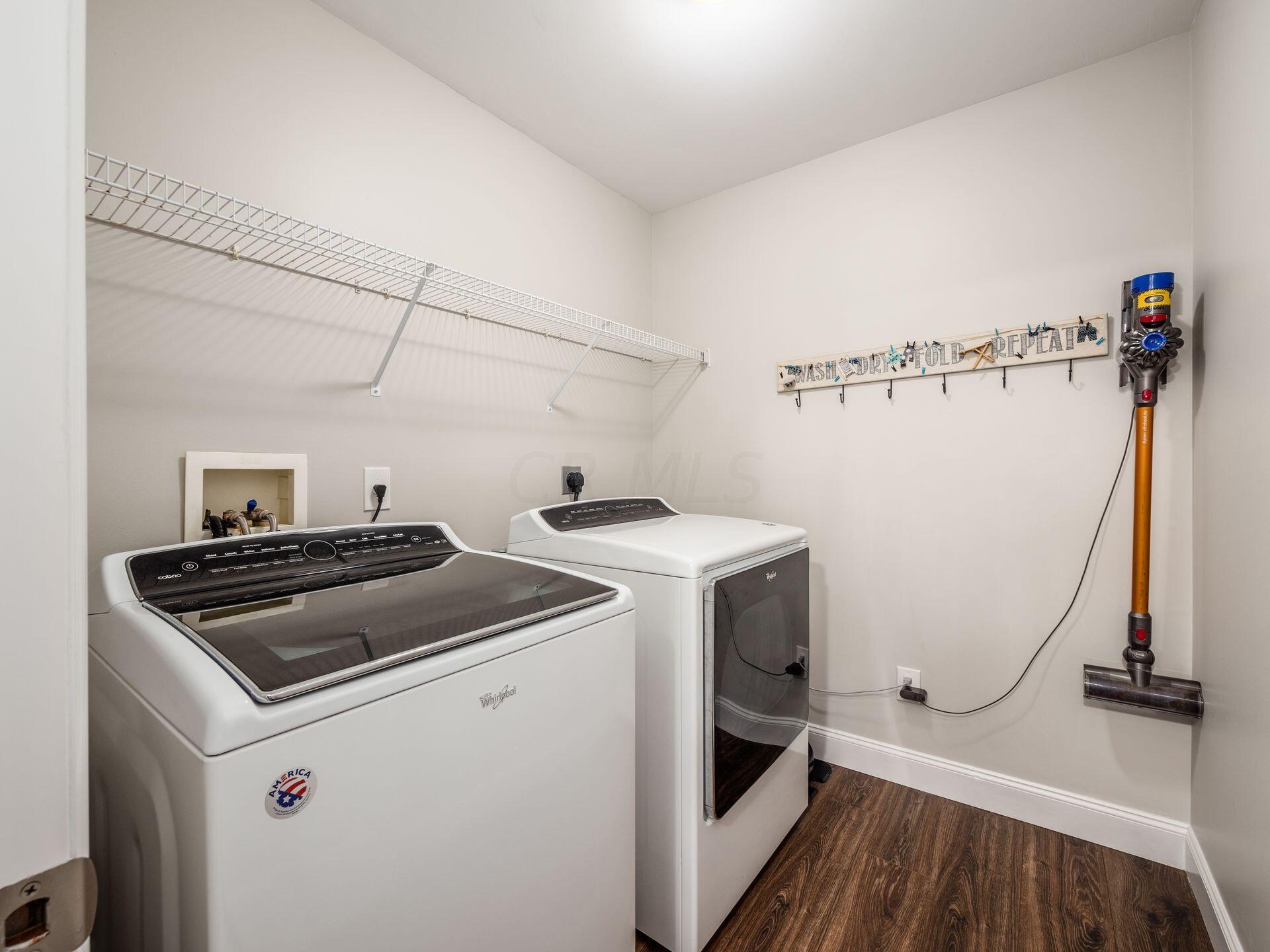 2476 Limestone Way