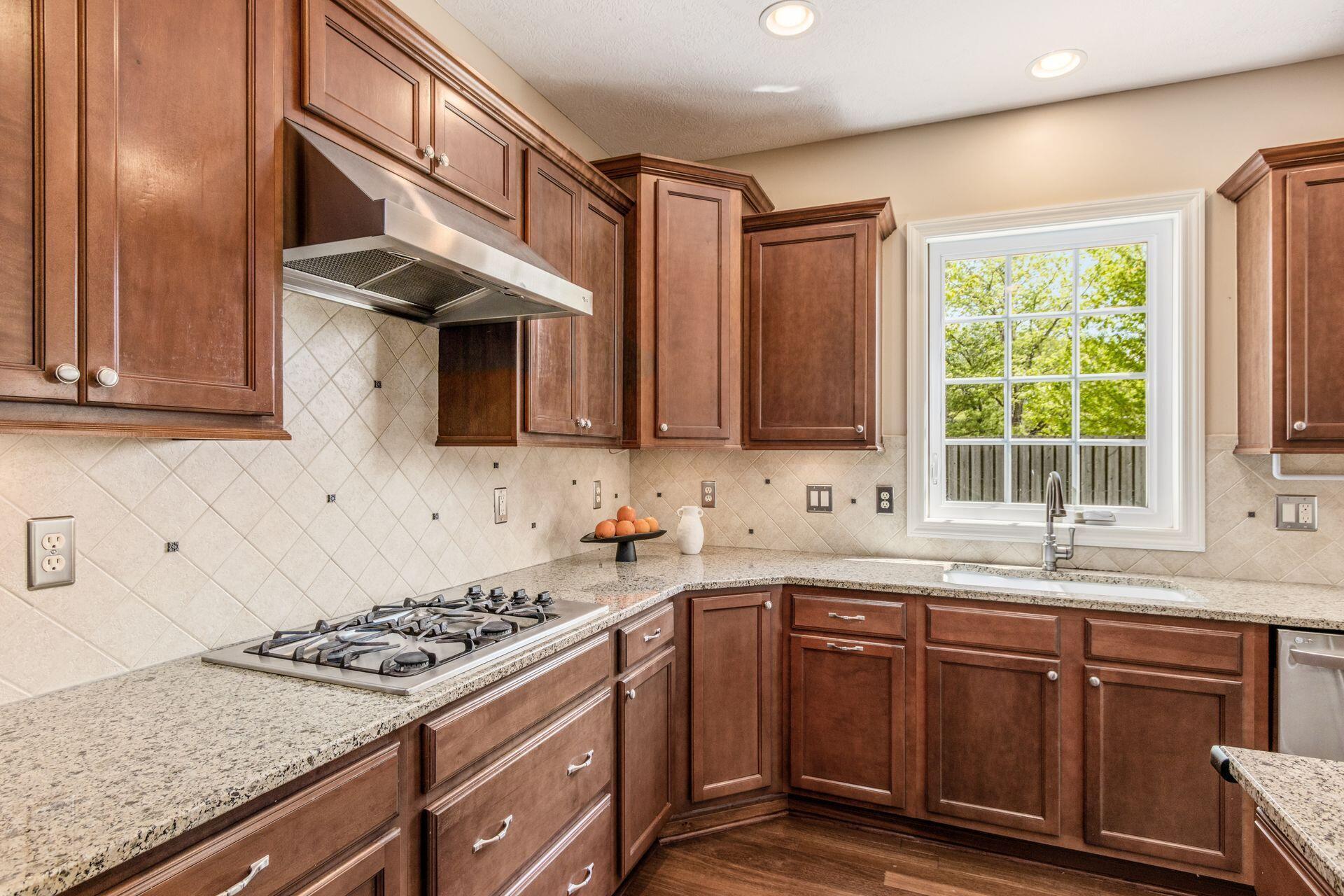 1901 Little Bear Loop