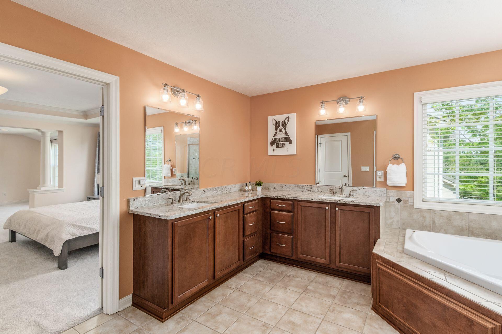 1901 Little Bear Loop