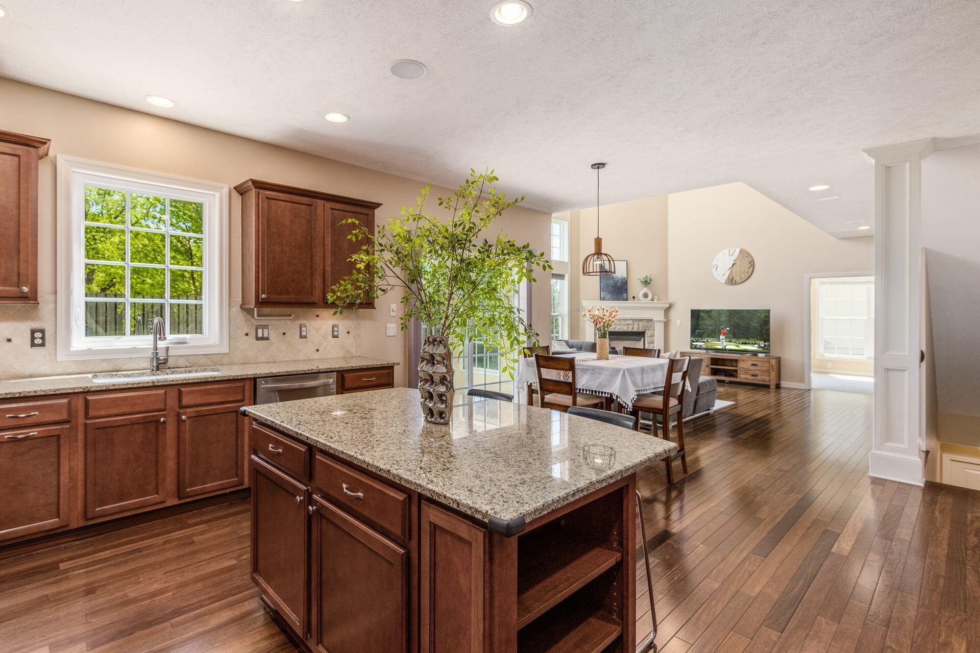 1901 Little Bear Loop