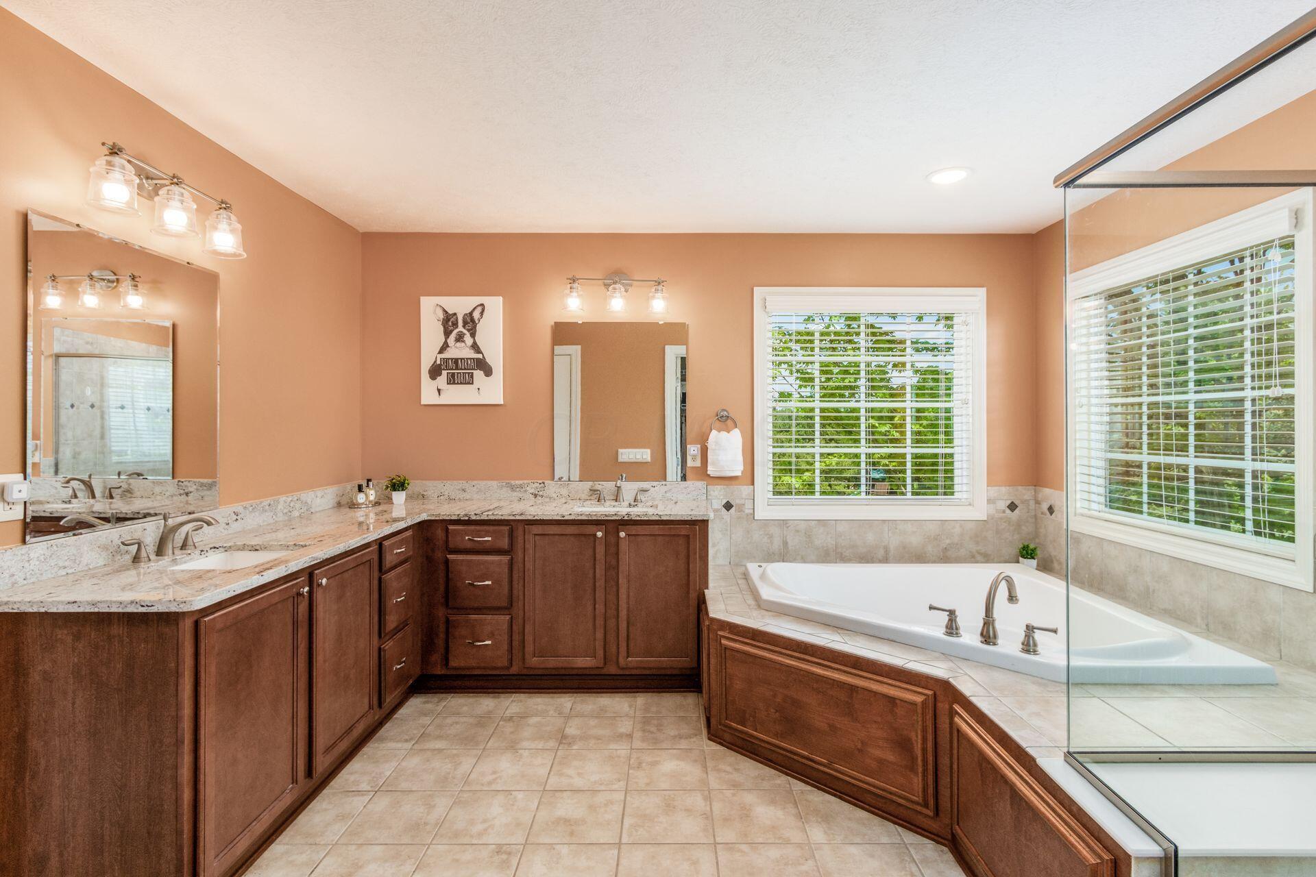 1901 Little Bear Loop