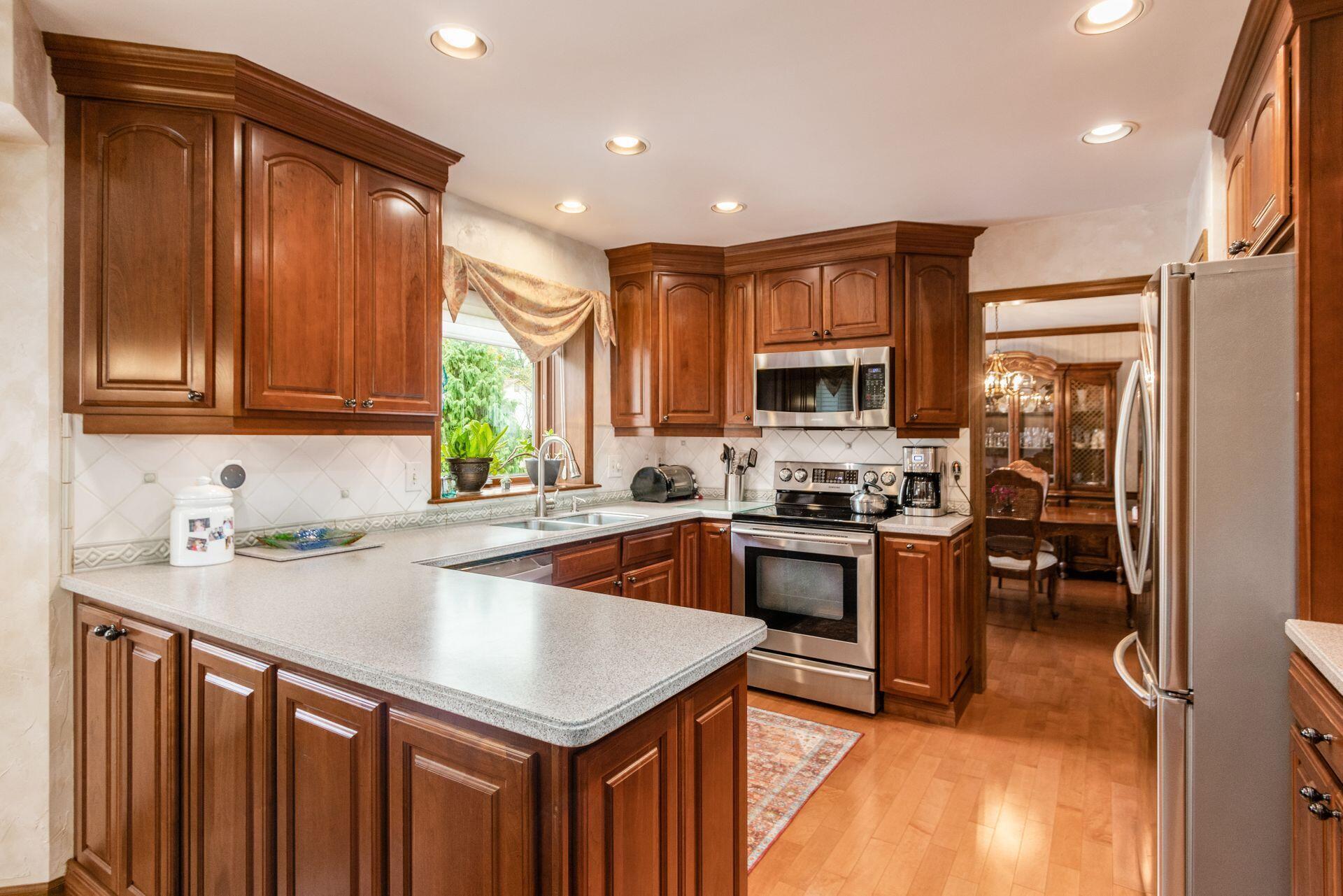 1000 Ravine Ridge Drive
