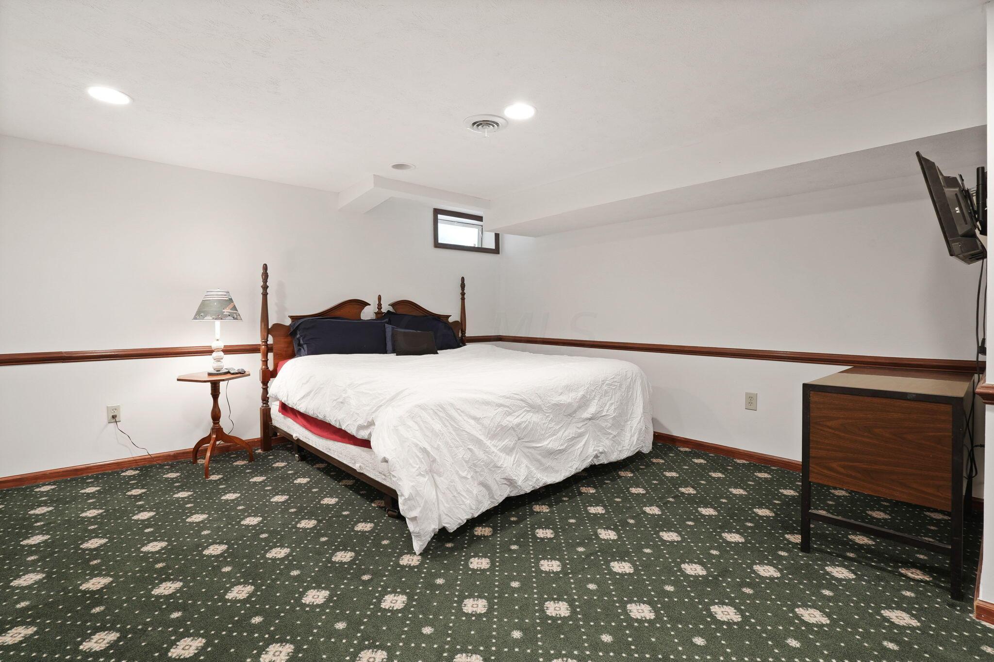 10465 Woodburn Drive