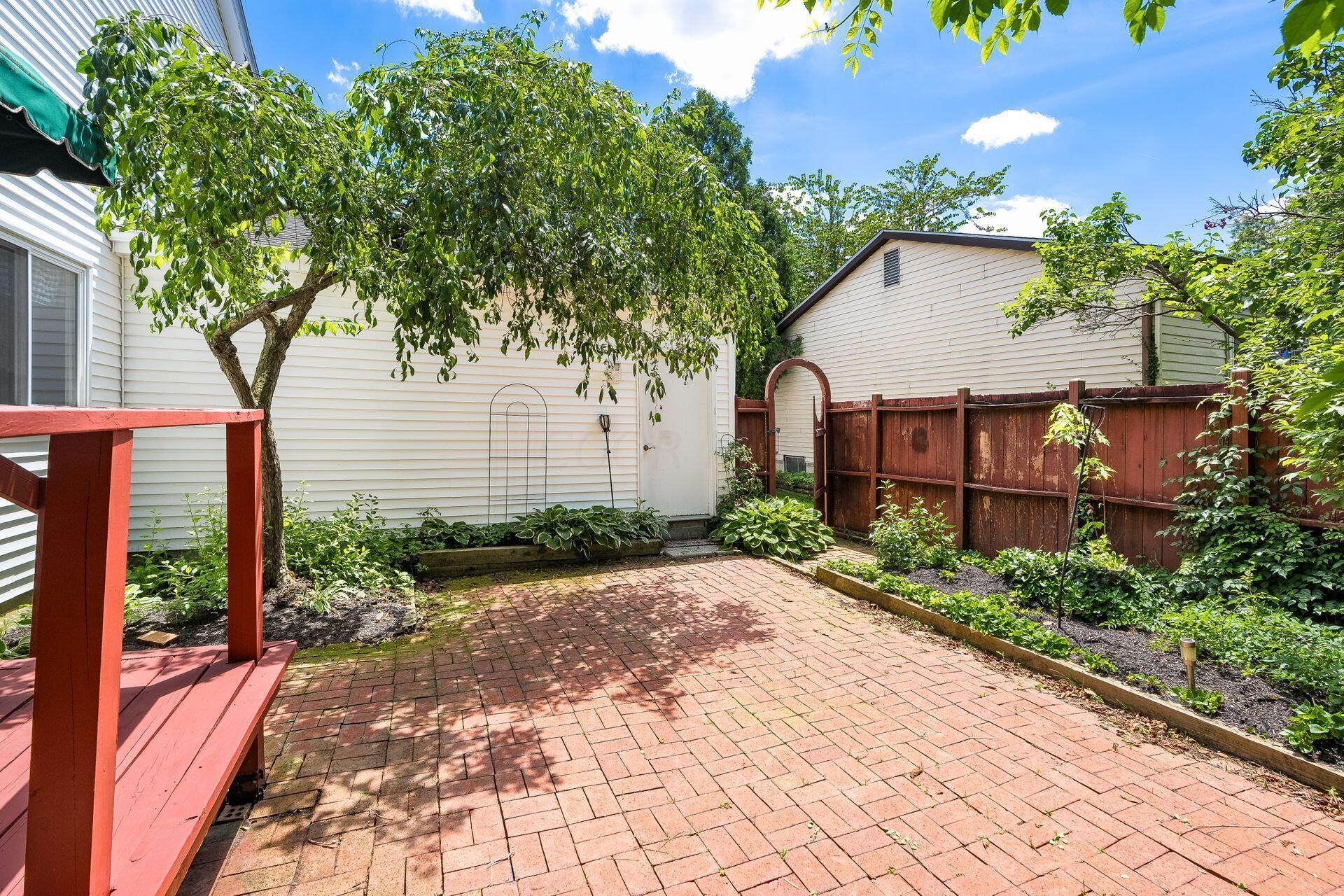 1796 Darrow Drive