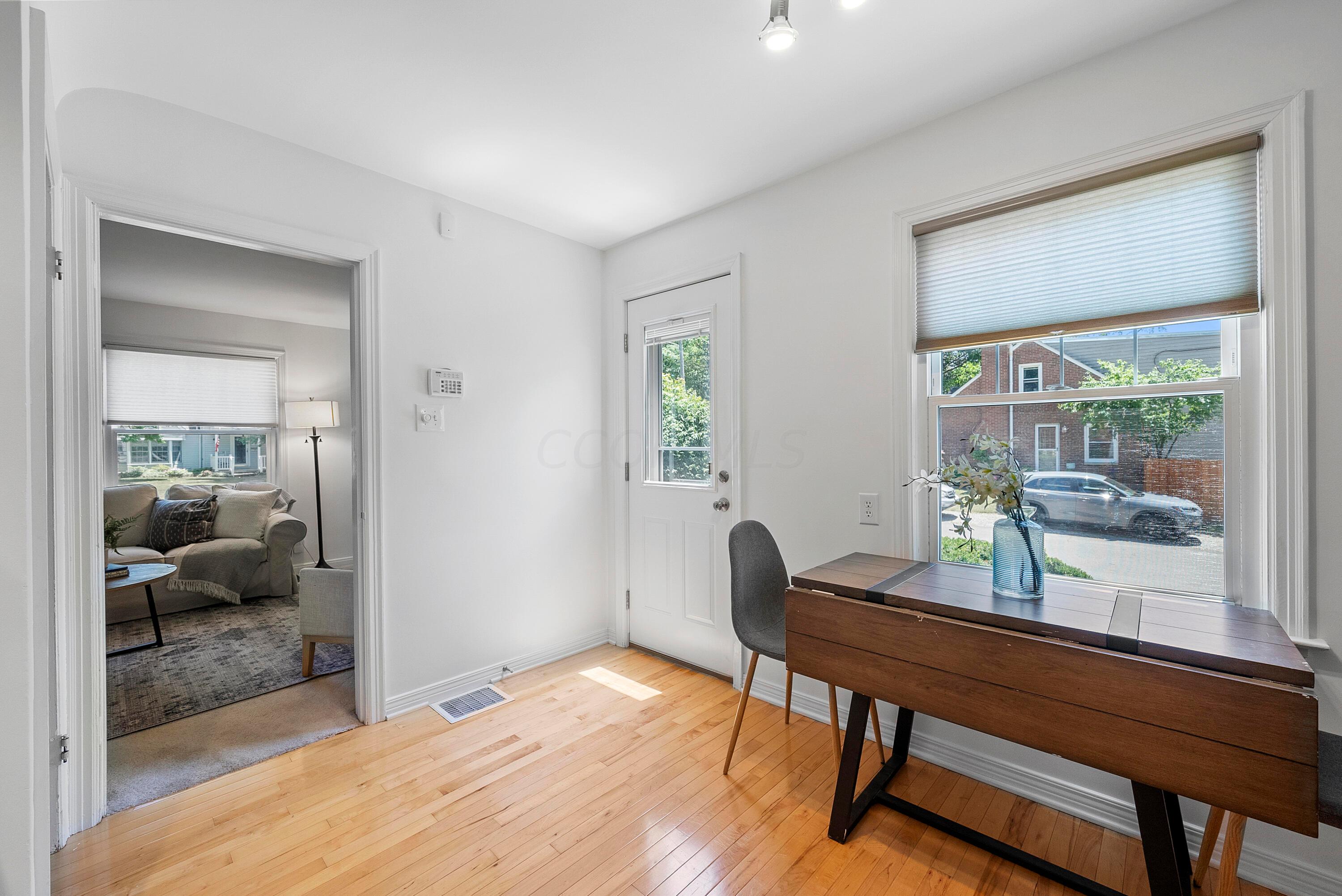 4479 Sellers Avenue