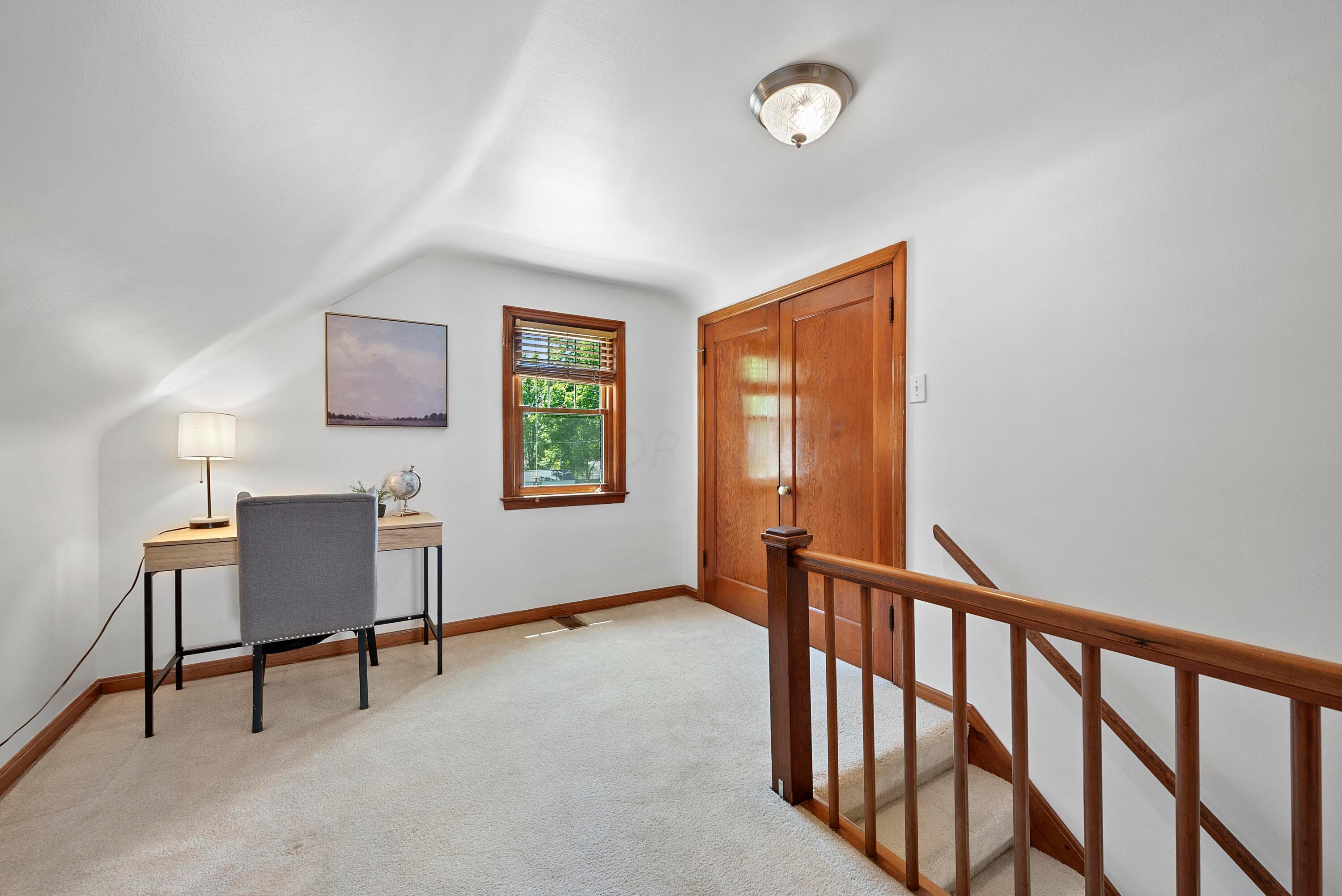4479 Sellers Avenue