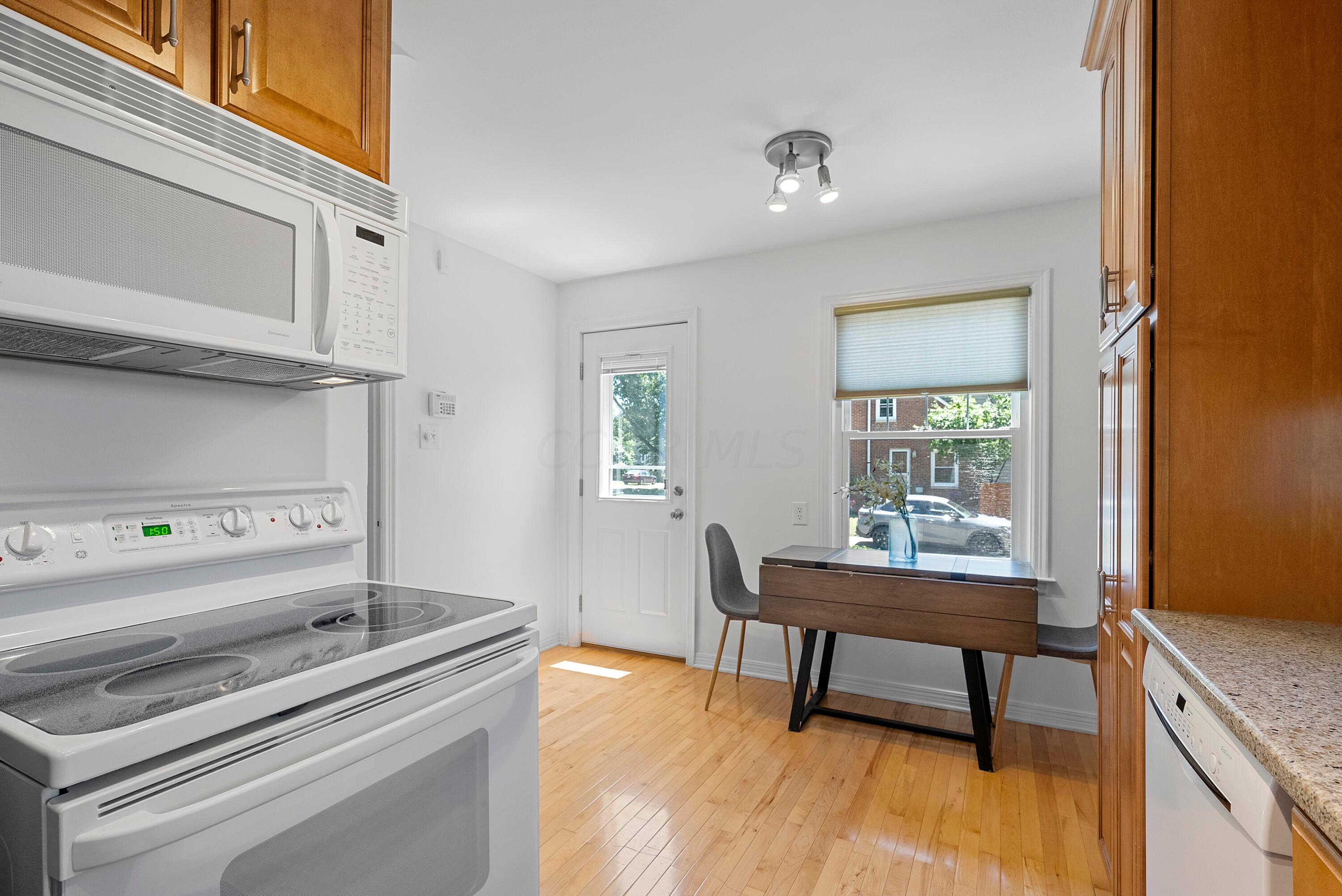 4479 Sellers Avenue