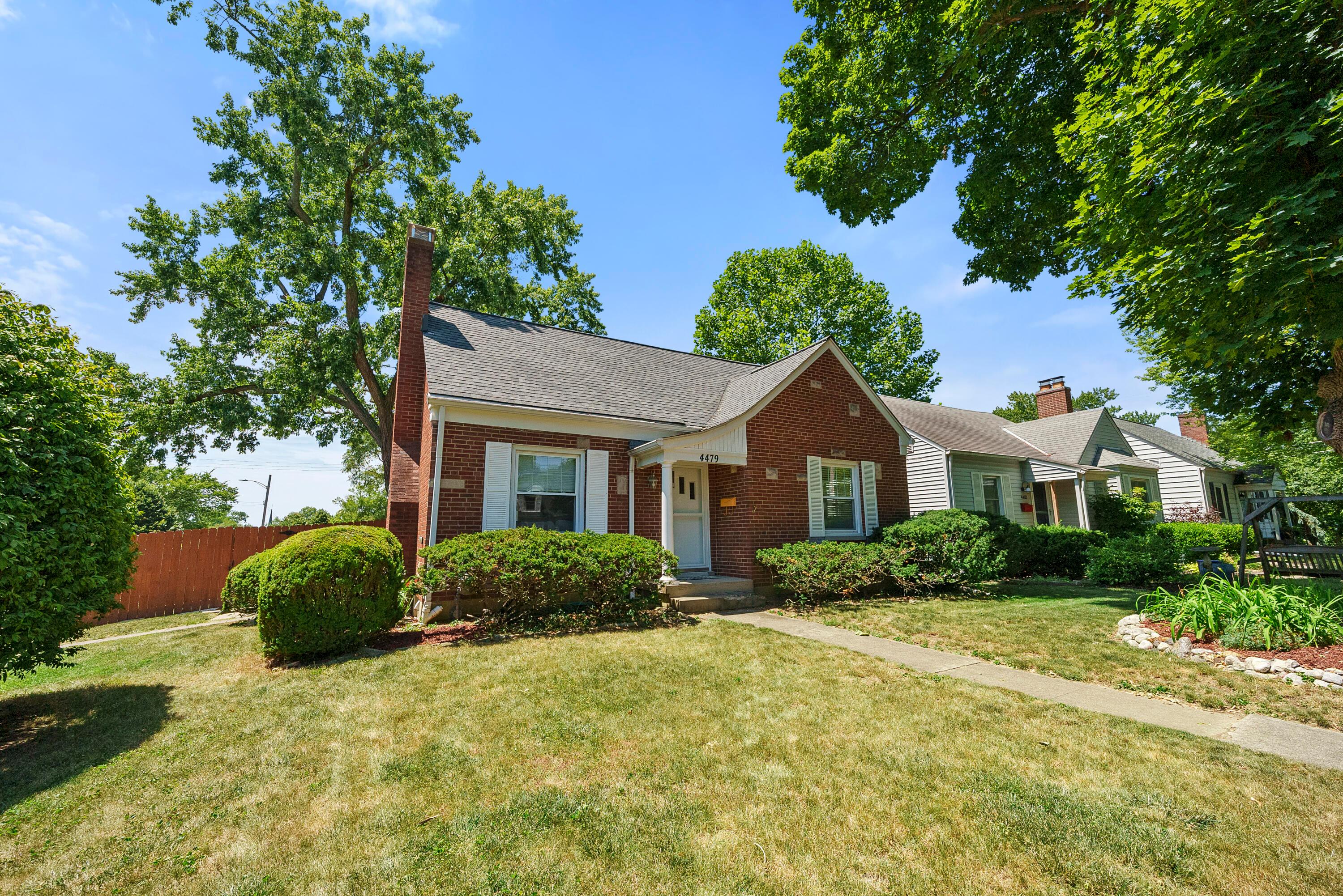 4479 Sellers Avenue