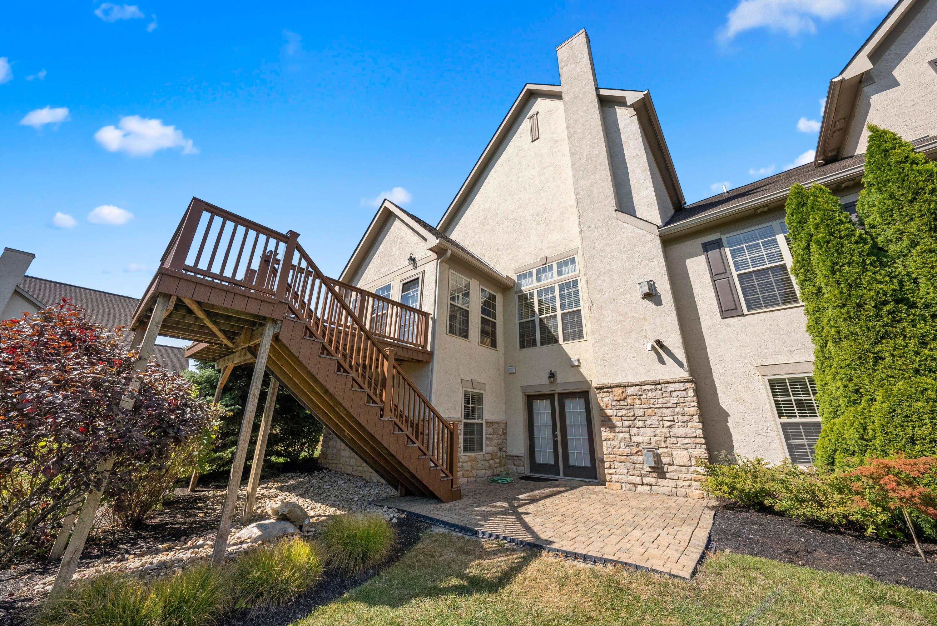 4909 Scenic Creek Drive