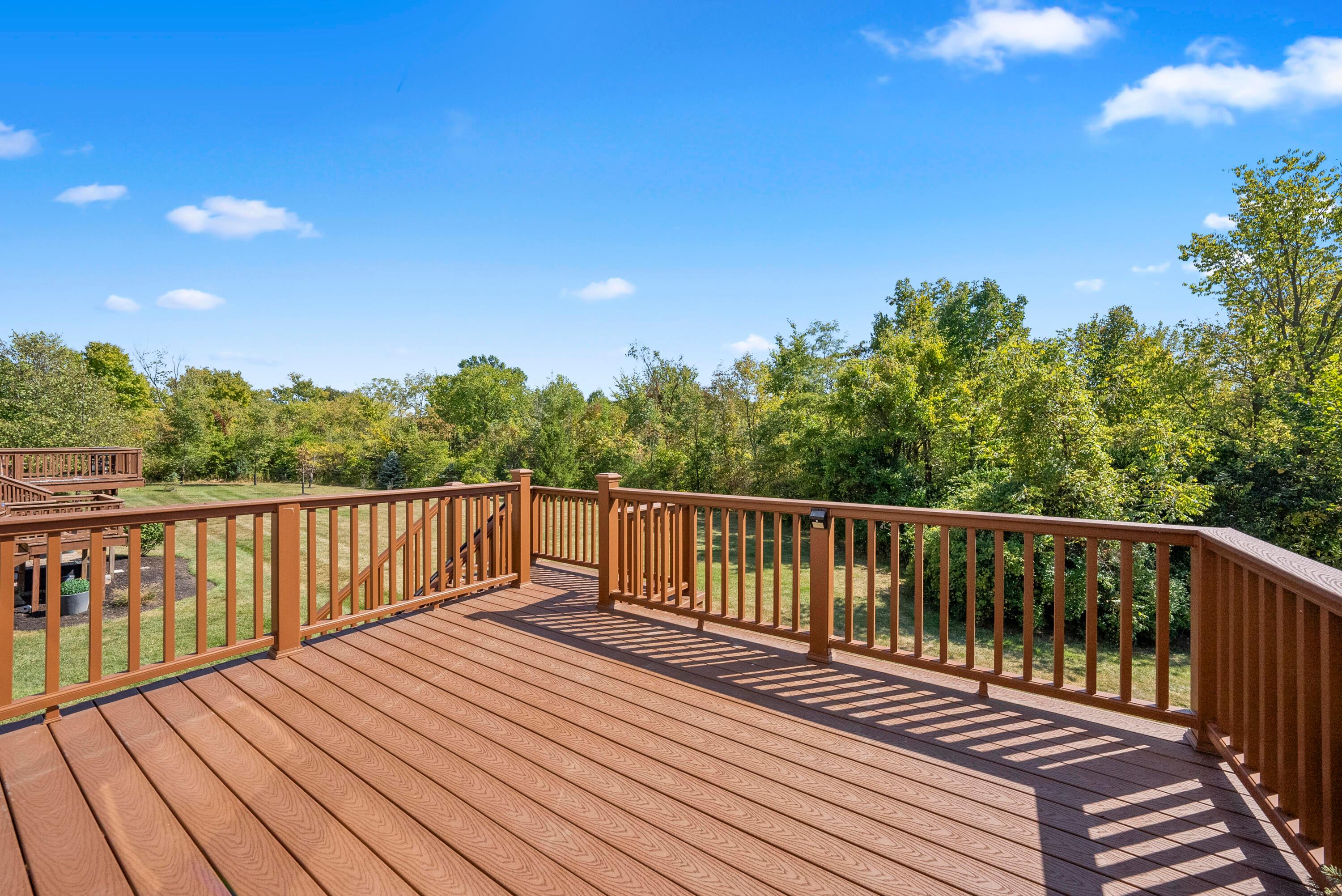 4909 Scenic Creek Drive