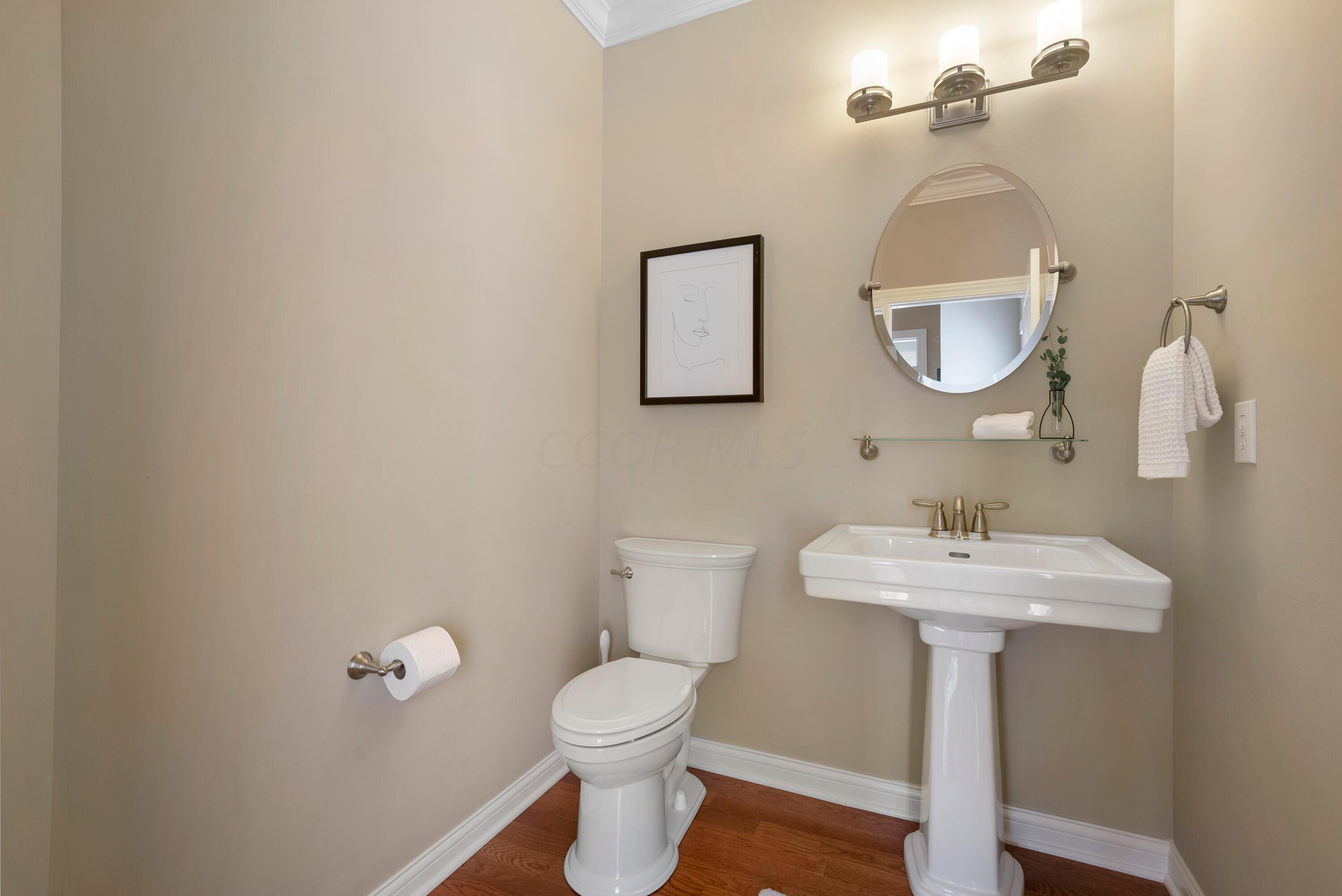 4909 Scenic Creek Drive