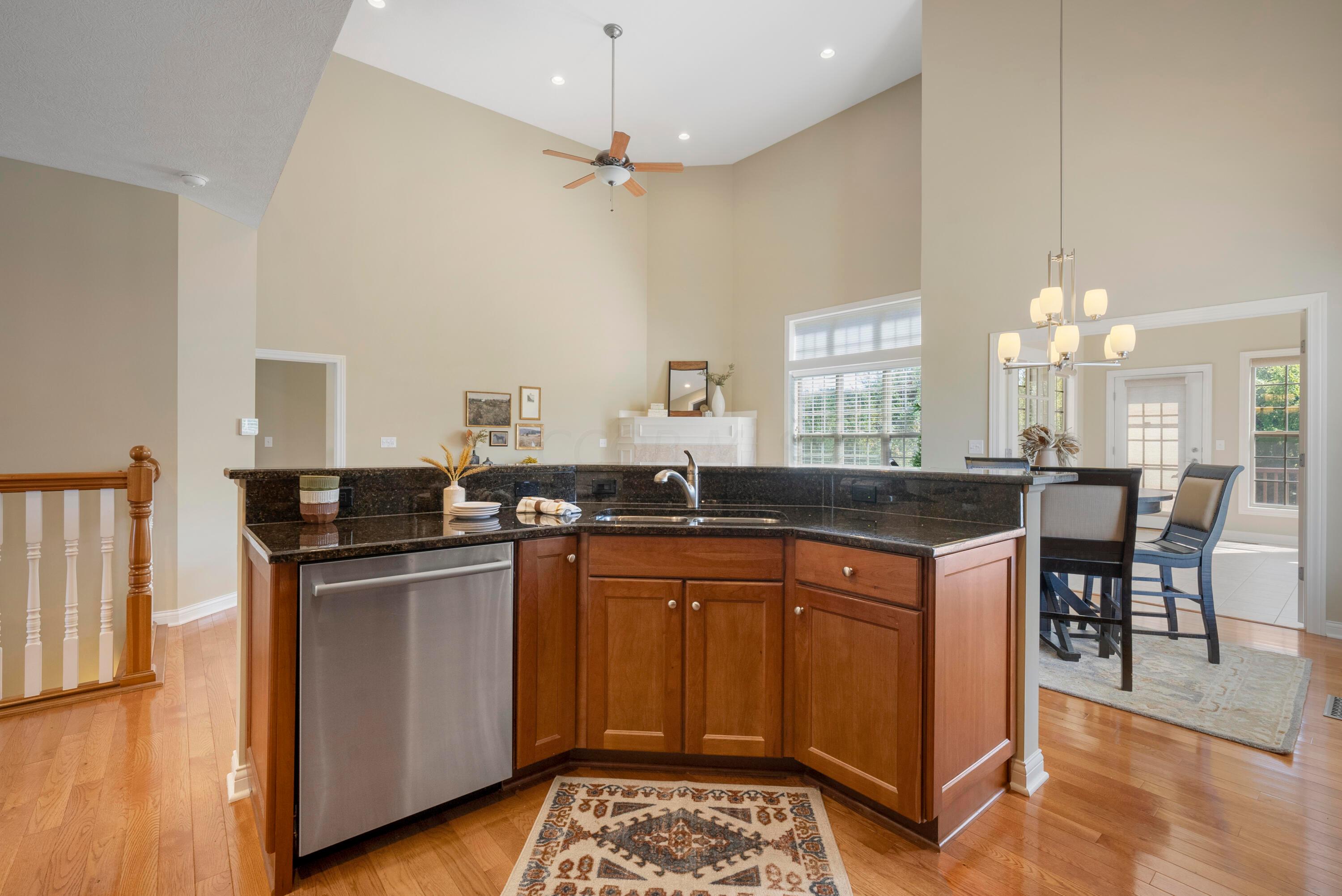 4909 Scenic Creek Drive