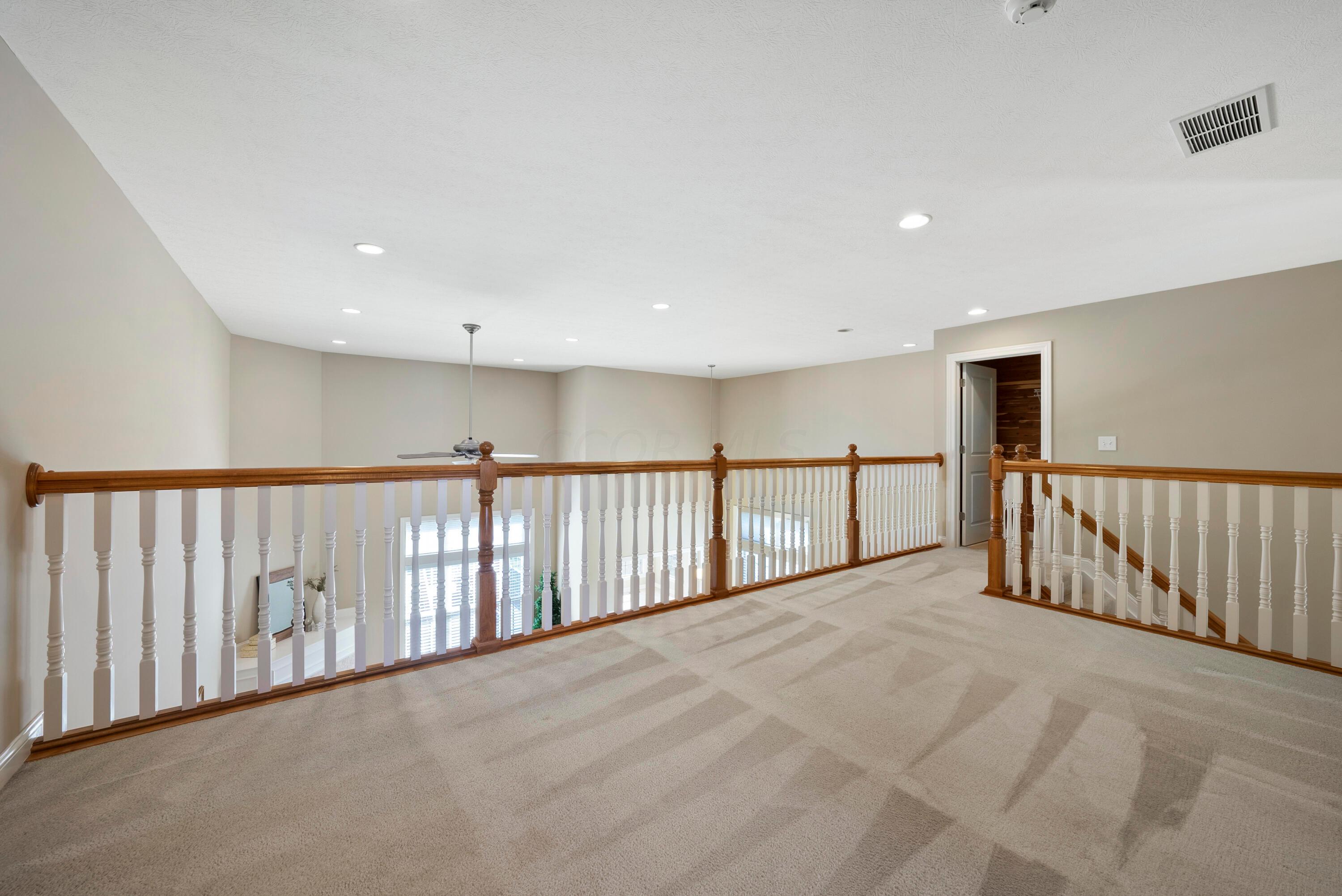 4909 Scenic Creek Drive