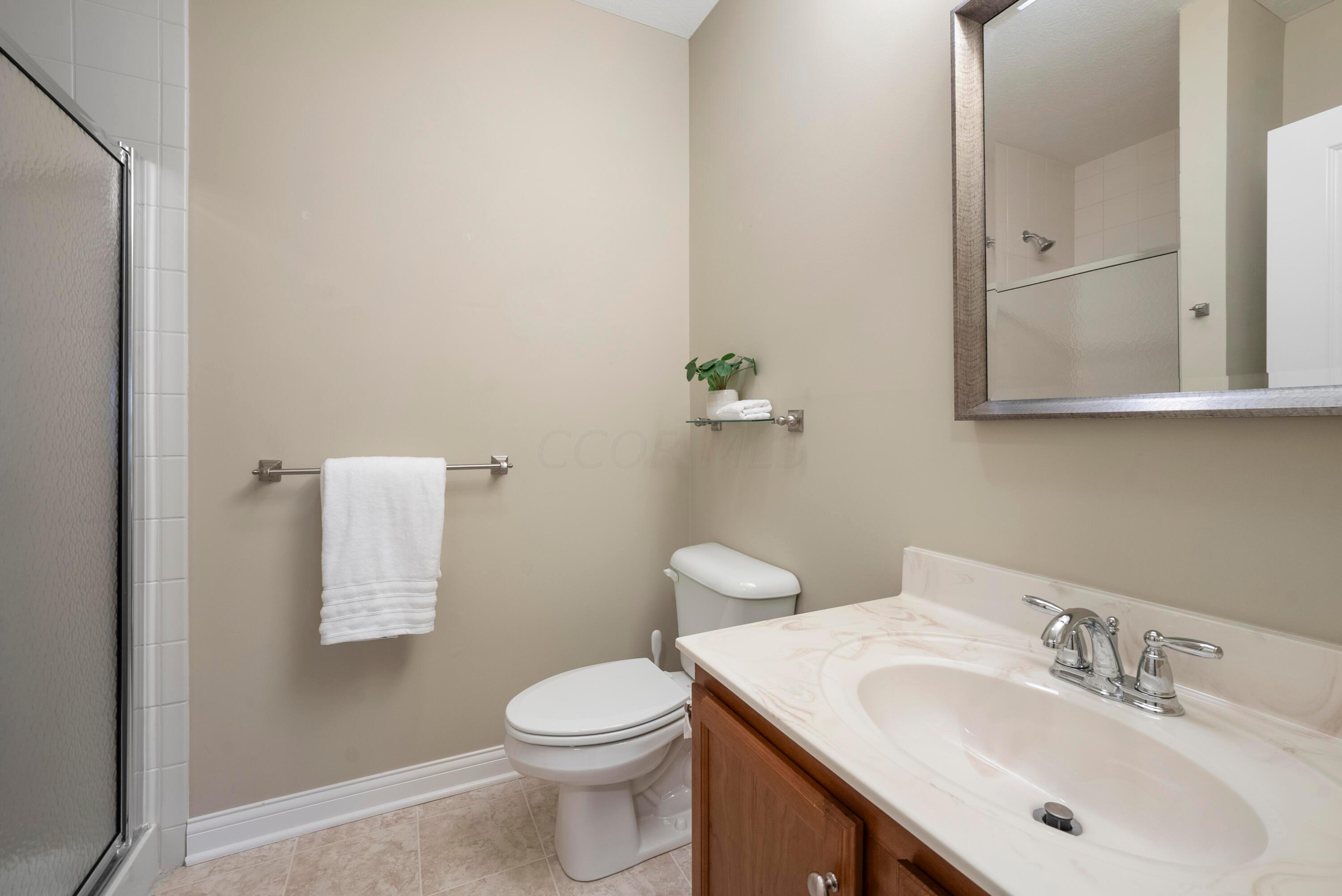 4909 Scenic Creek Drive