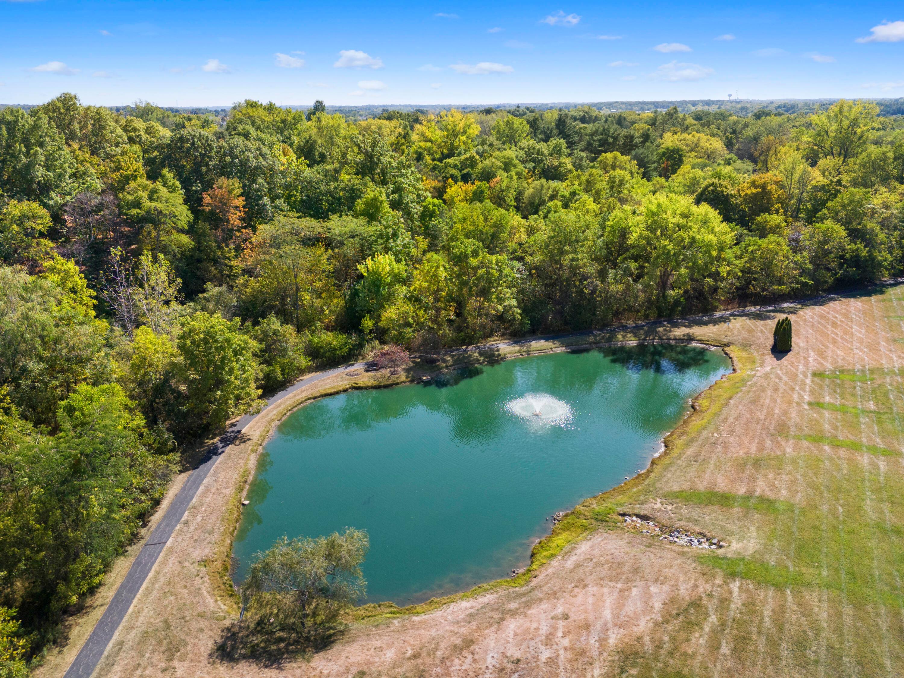 4909 Scenic Creek Drive