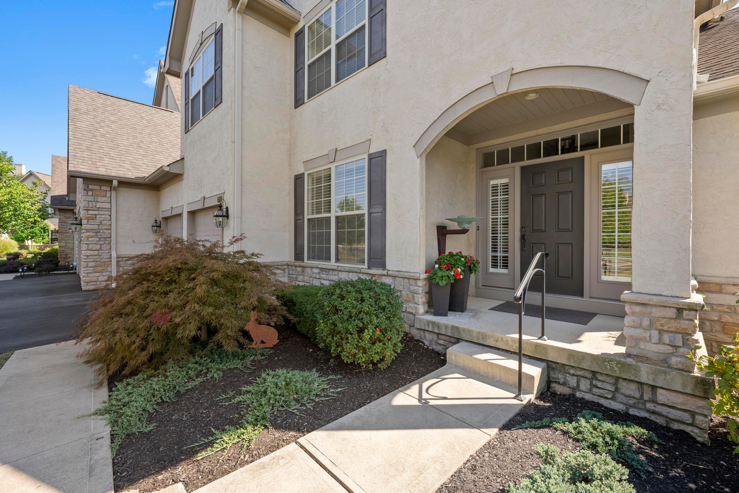 4909 Scenic Creek Drive