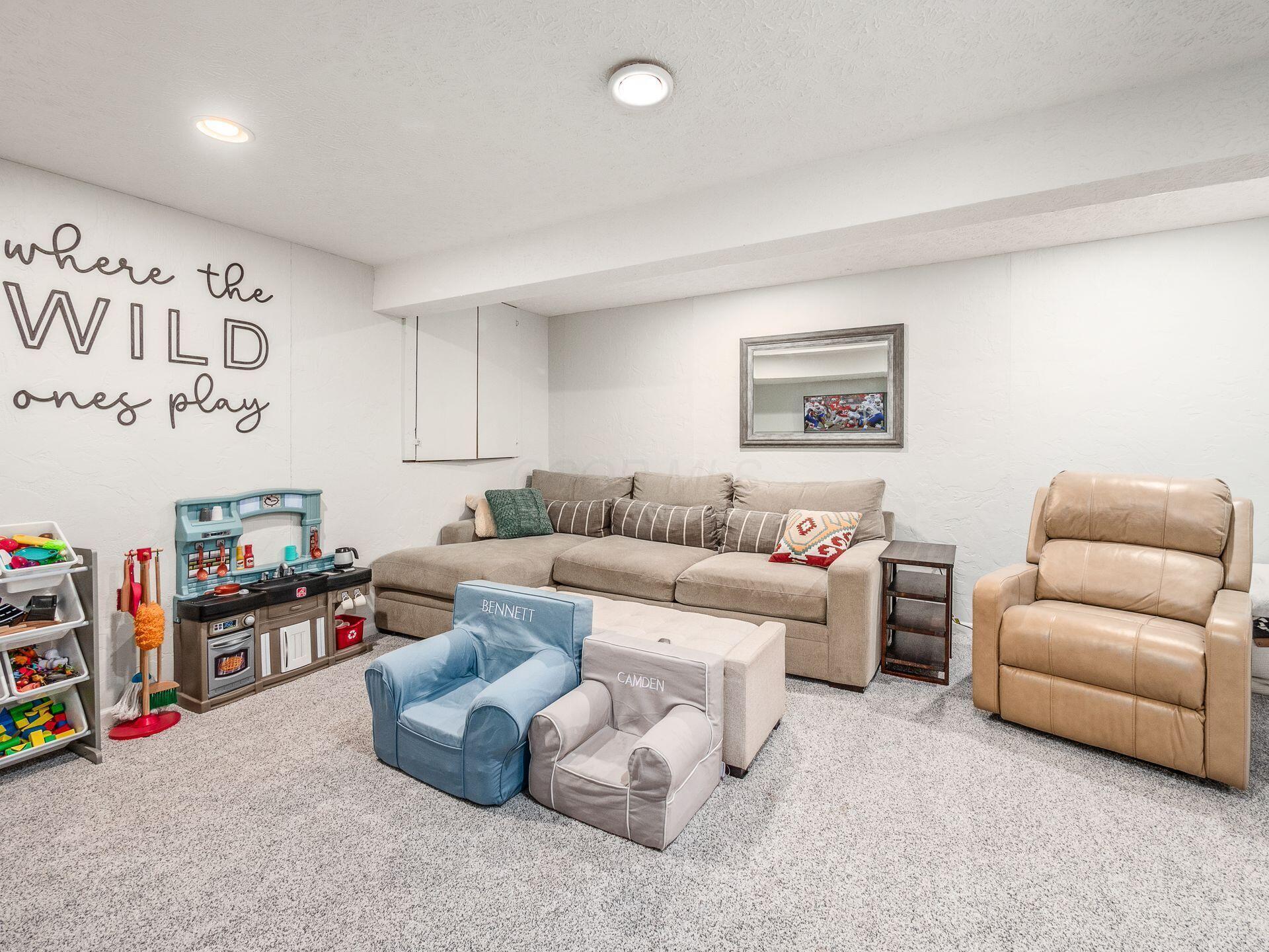 3011 Highwall Way