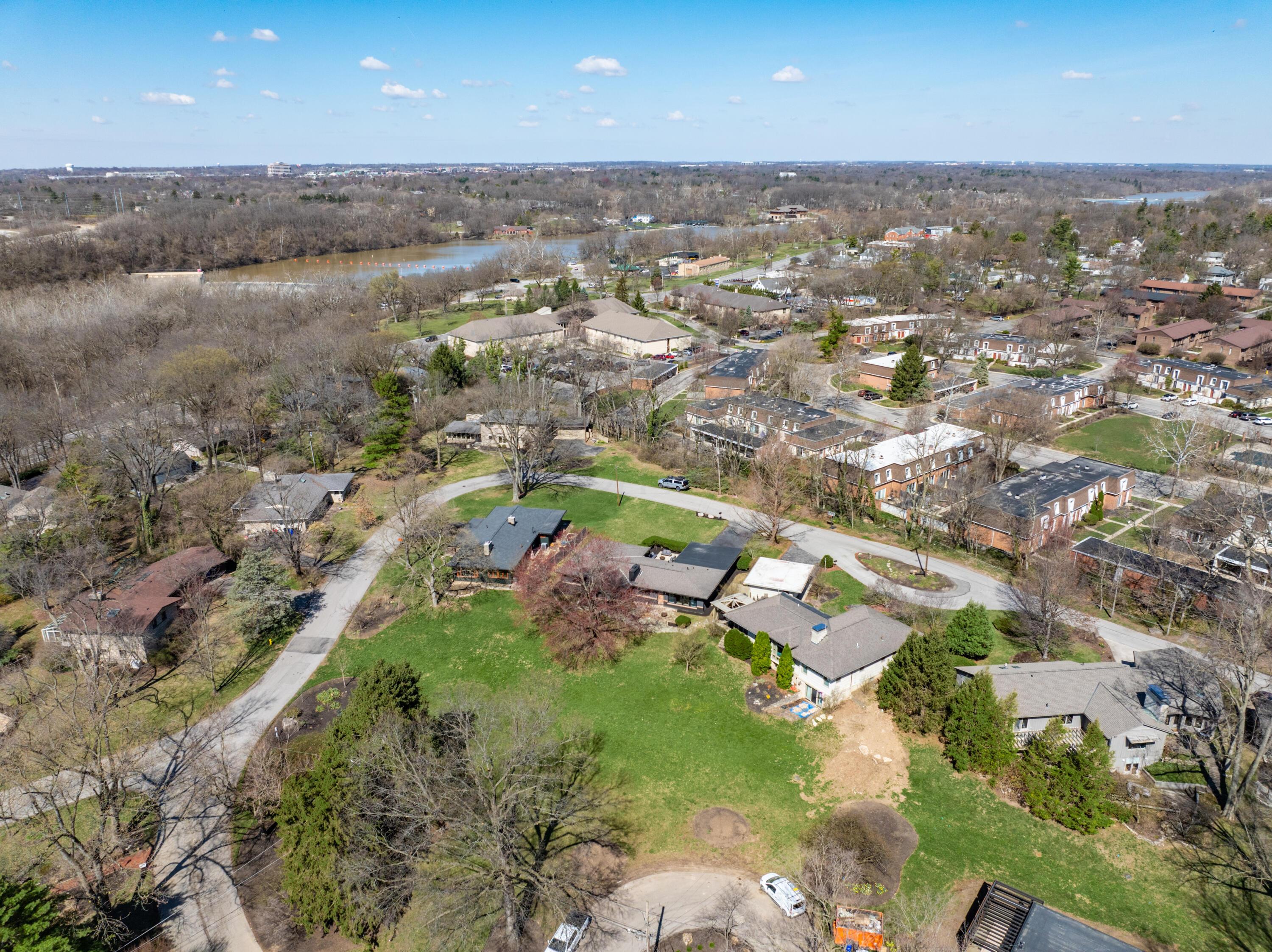 2849 Canterbury Lane