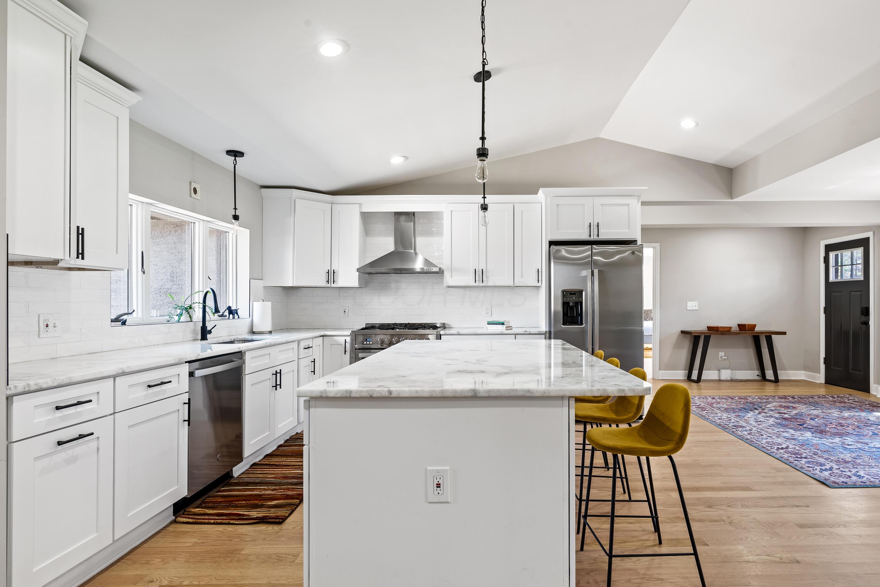 2849 Canterbury Lane