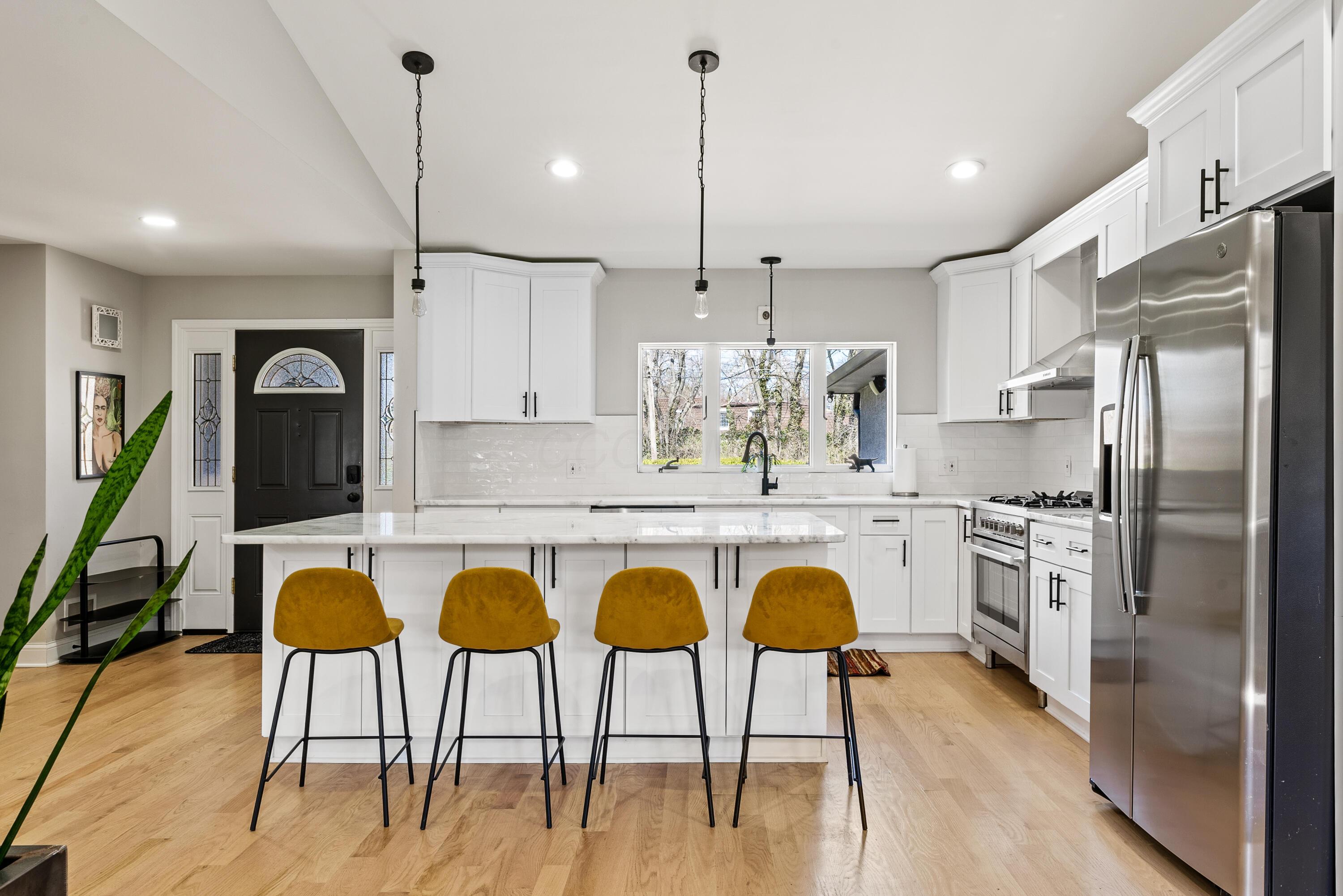 2849 Canterbury Lane