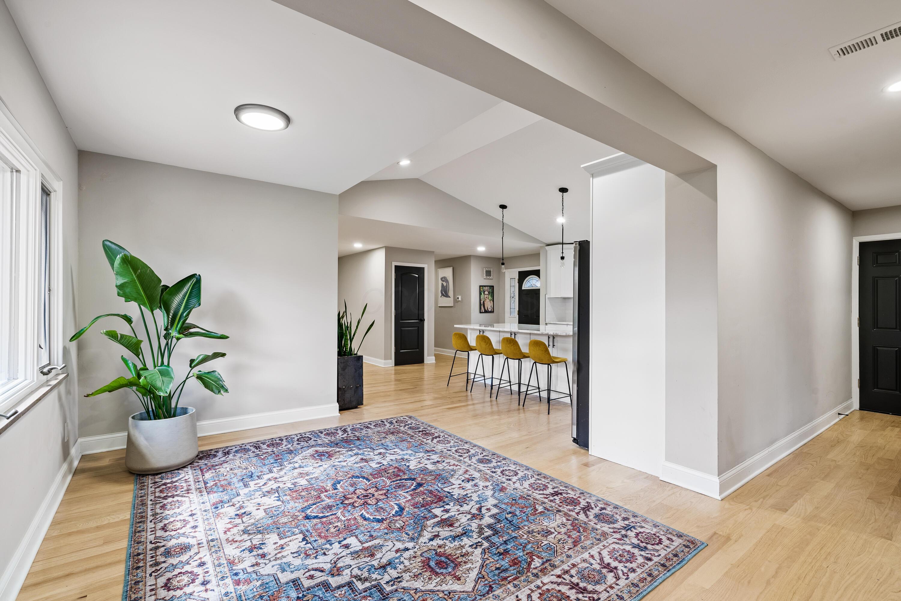 2849 Canterbury Lane