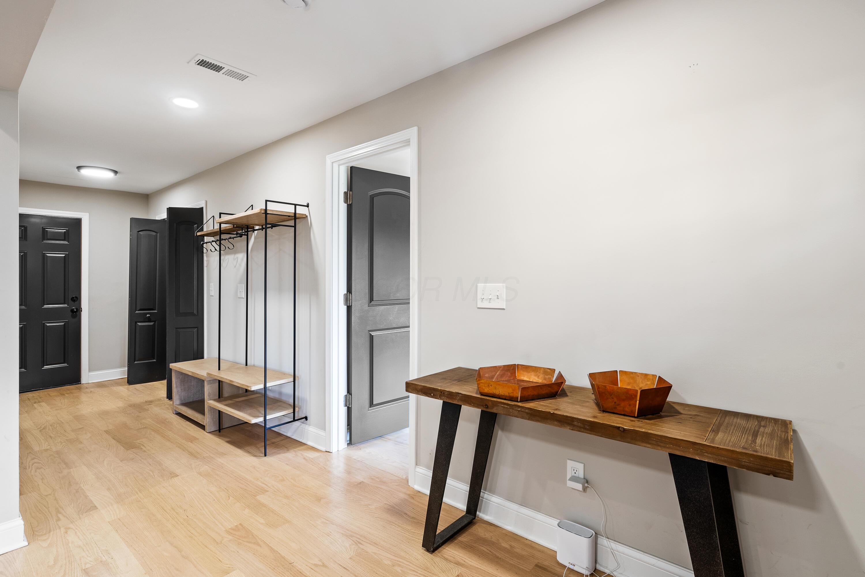 2849 Canterbury Lane