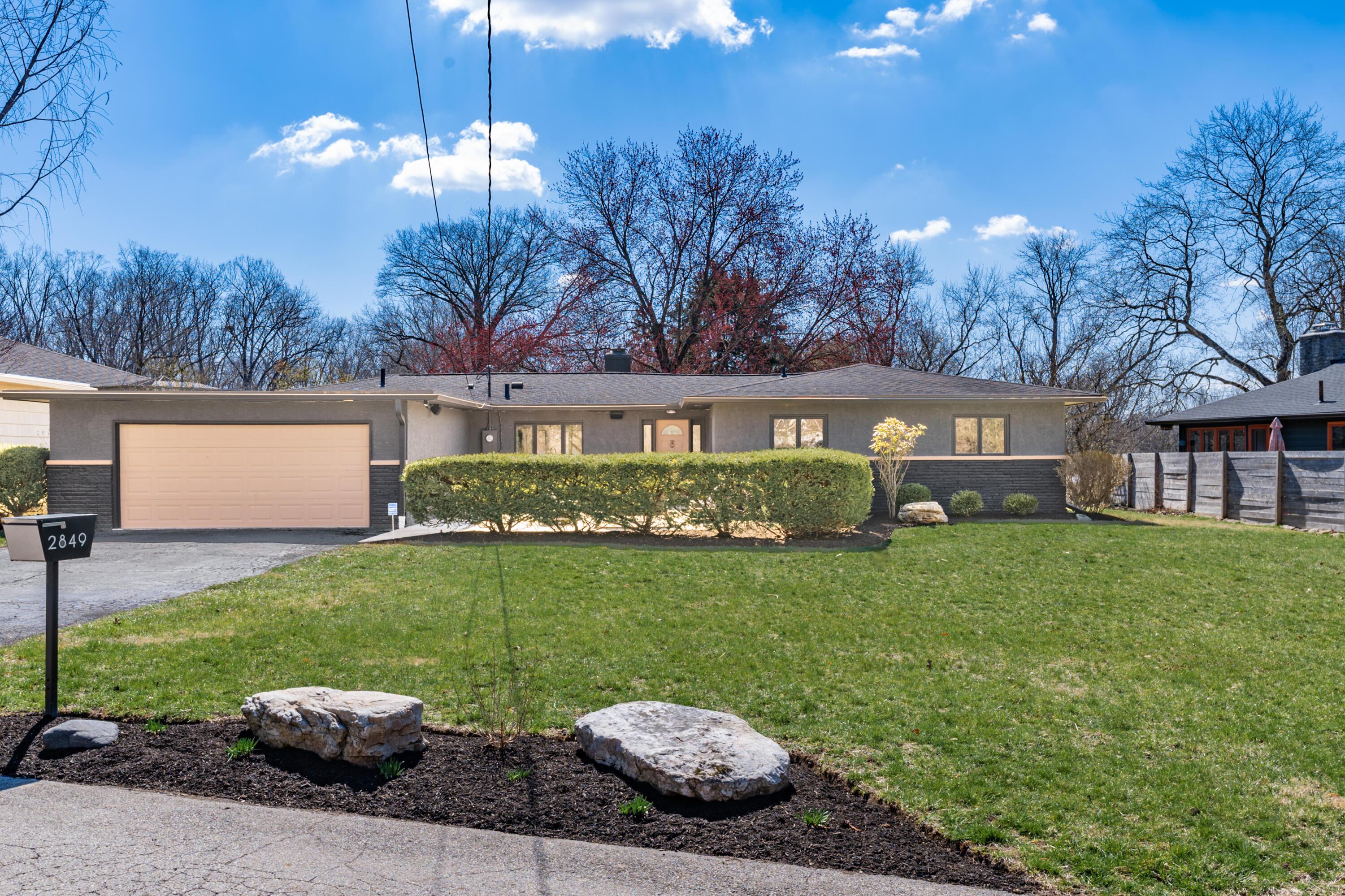2849 Canterbury Lane