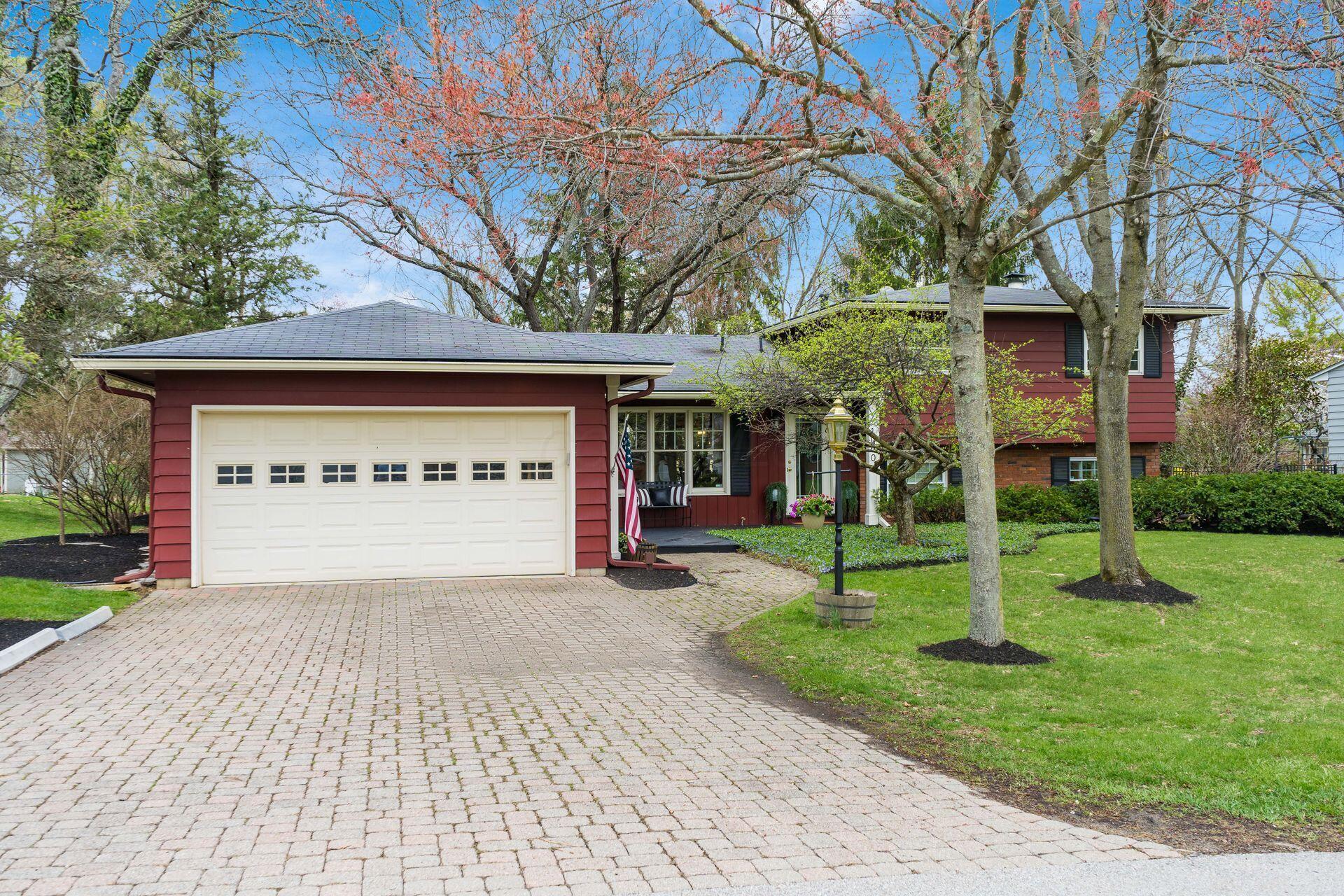 1040 Larkstone Drive
