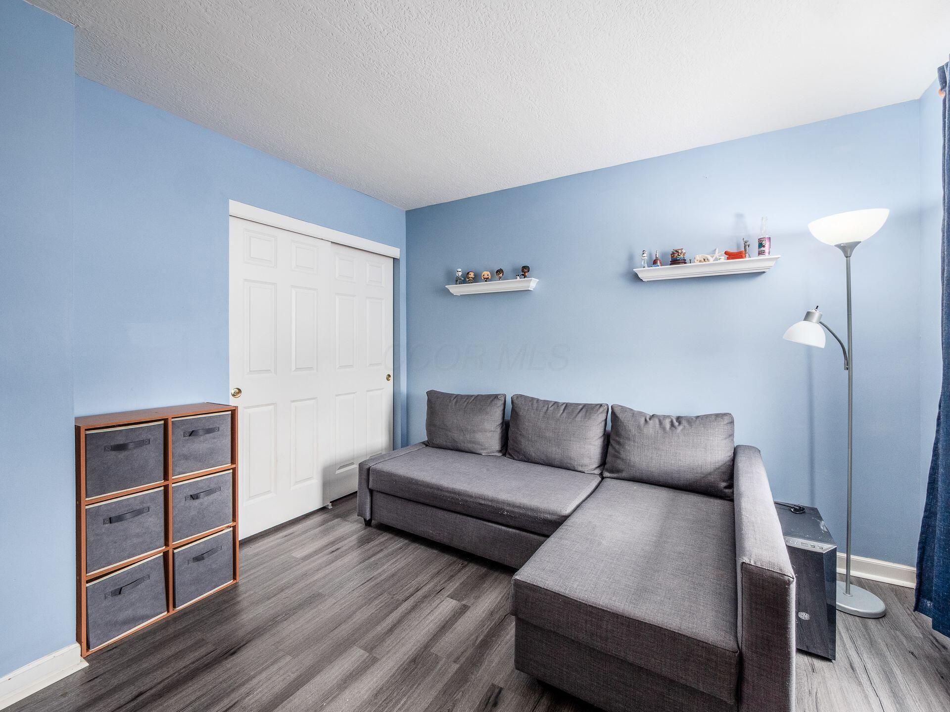 3192 Menzola Drive