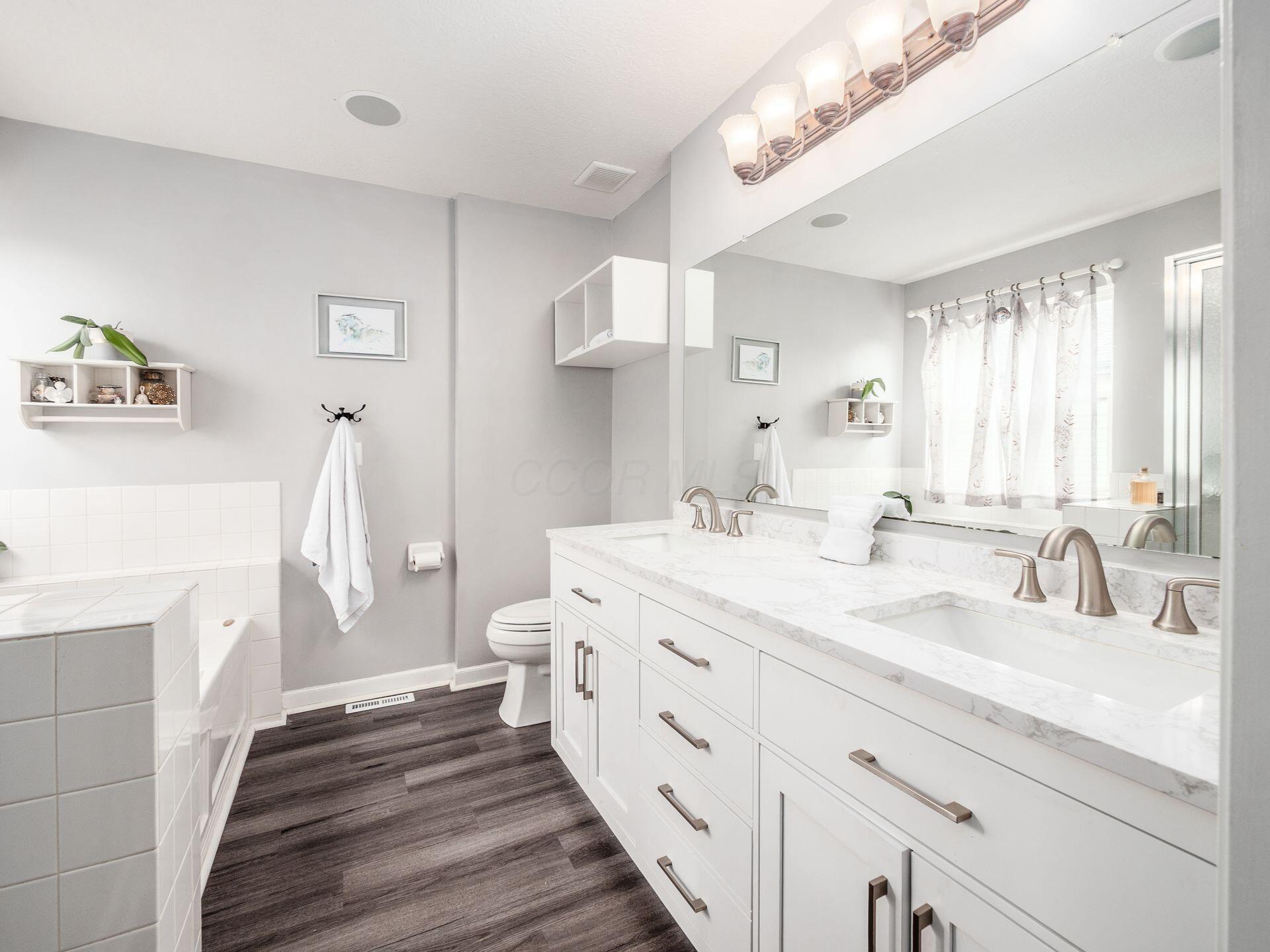 3192 Menzola Drive