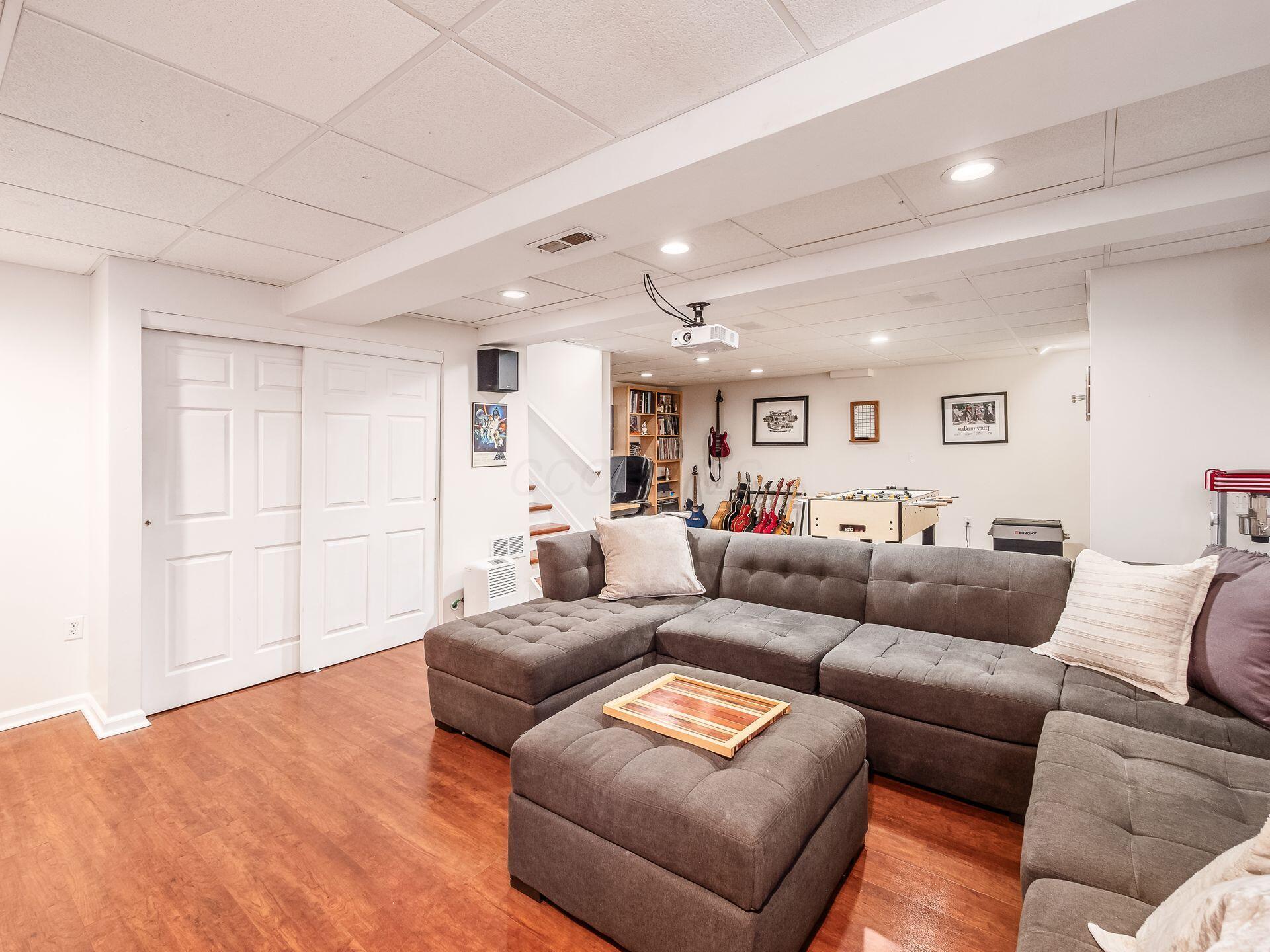 3192 Menzola Drive