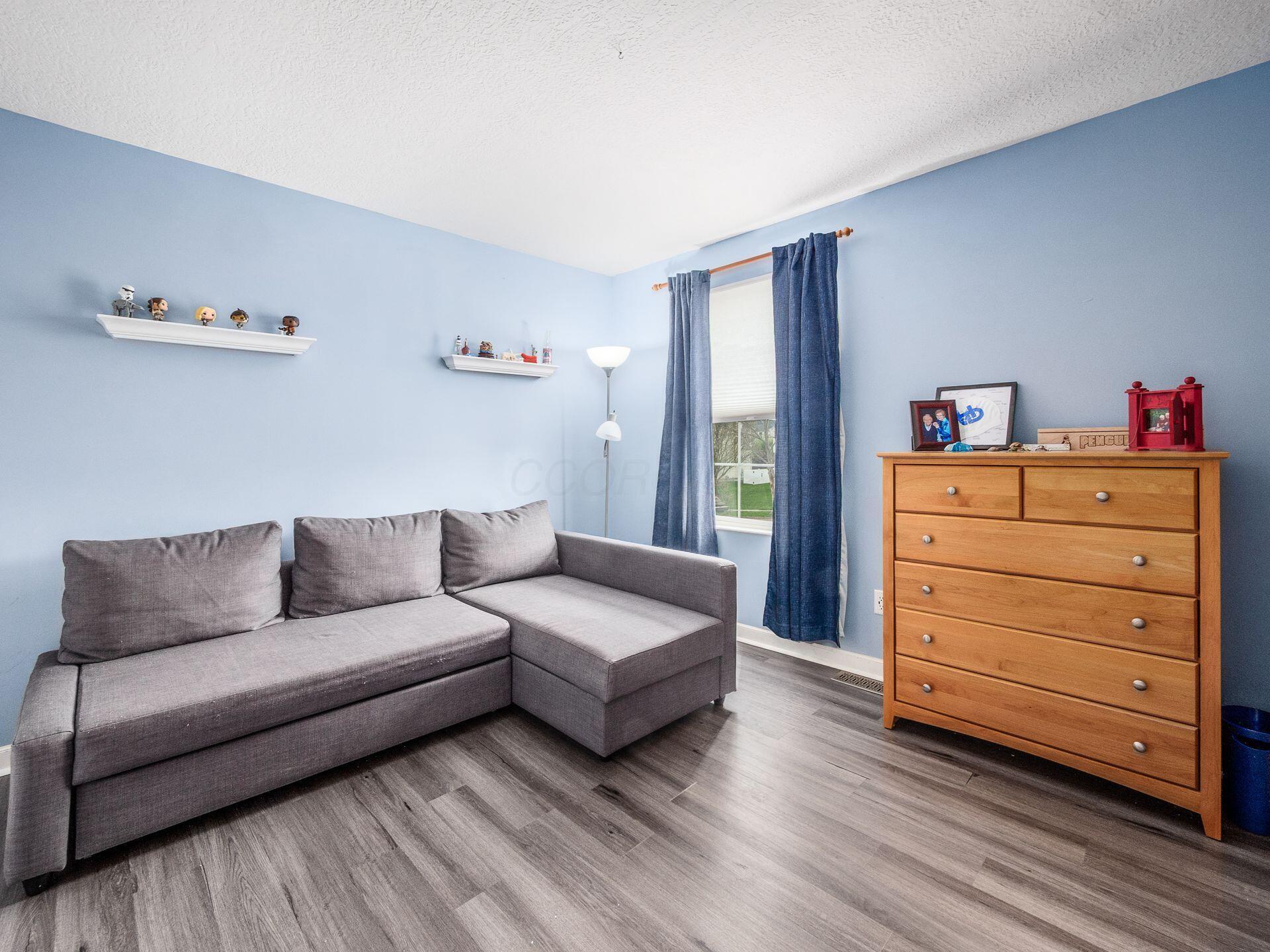 3192 Menzola Drive